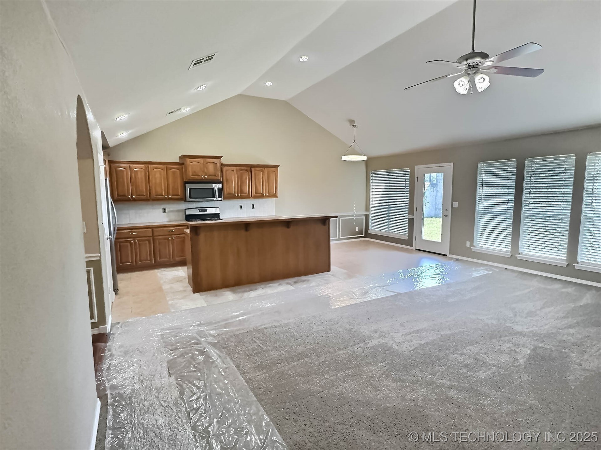 8813 N 144th East Avenue Property Photo 6