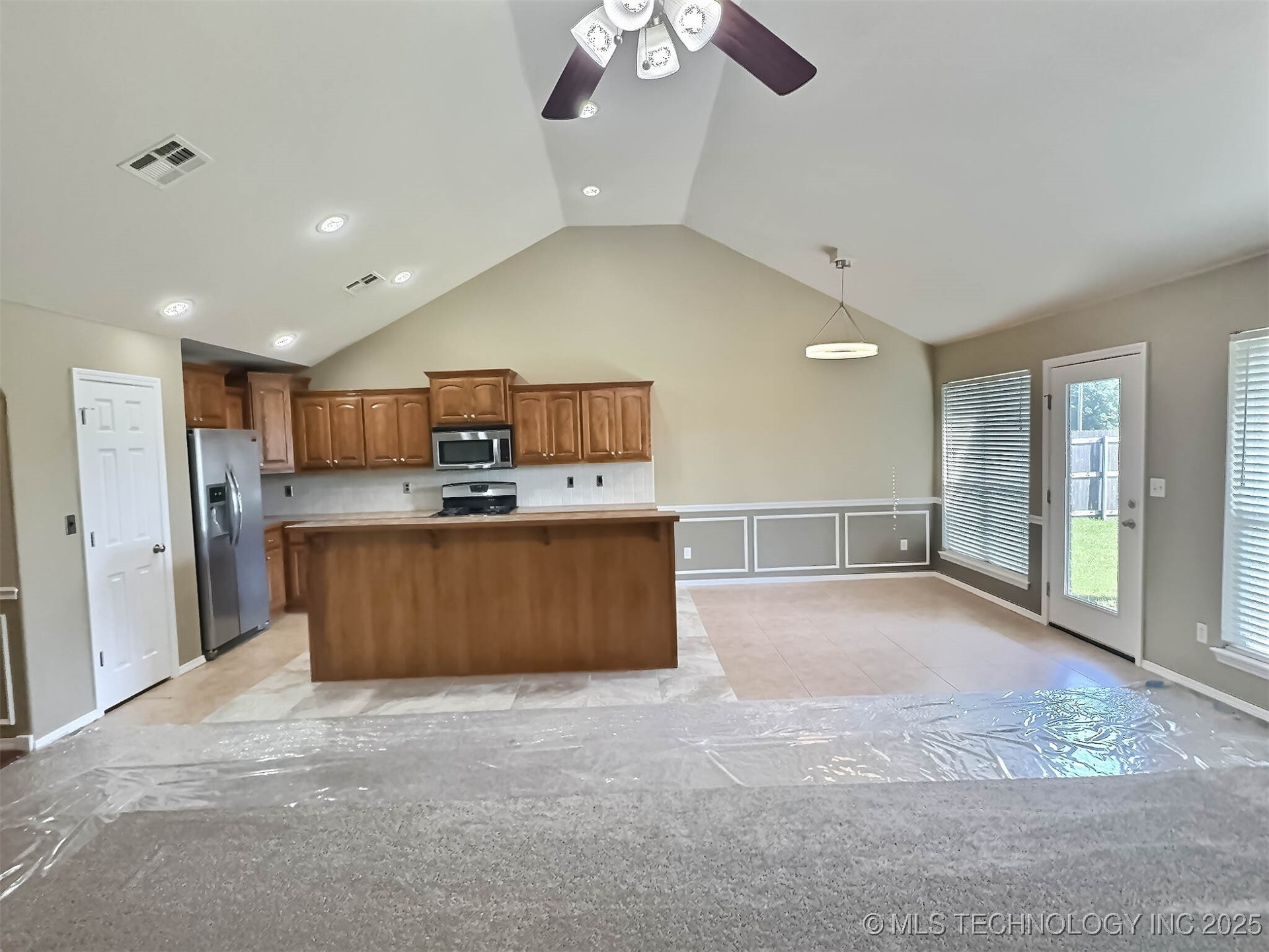 8813 N 144th East Avenue Property Photo 7