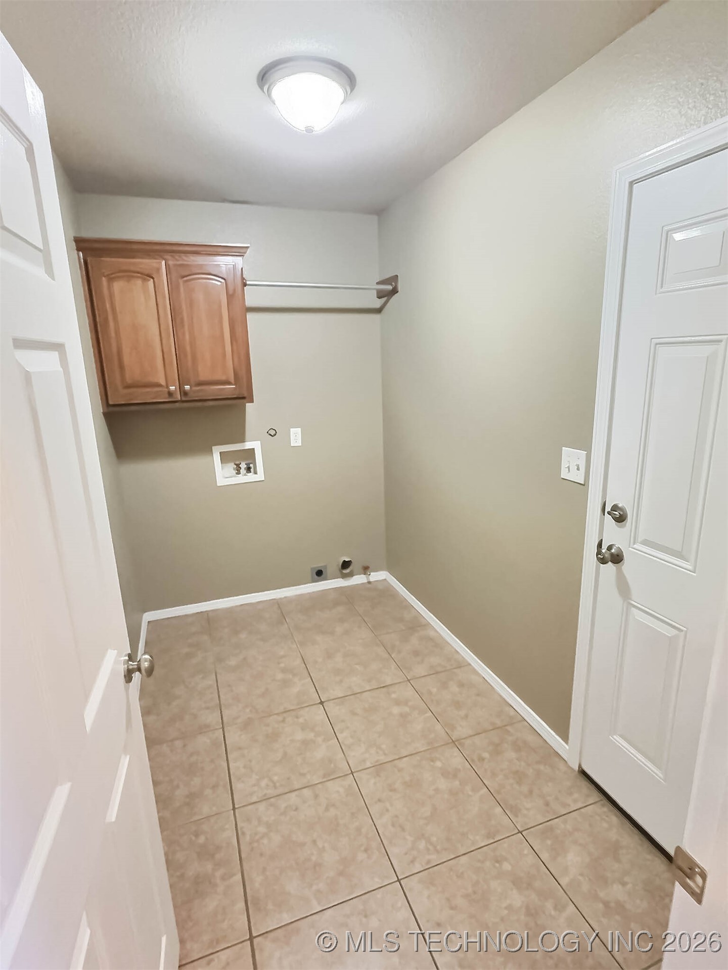 8813 N 144th East Avenue Property Photo 12