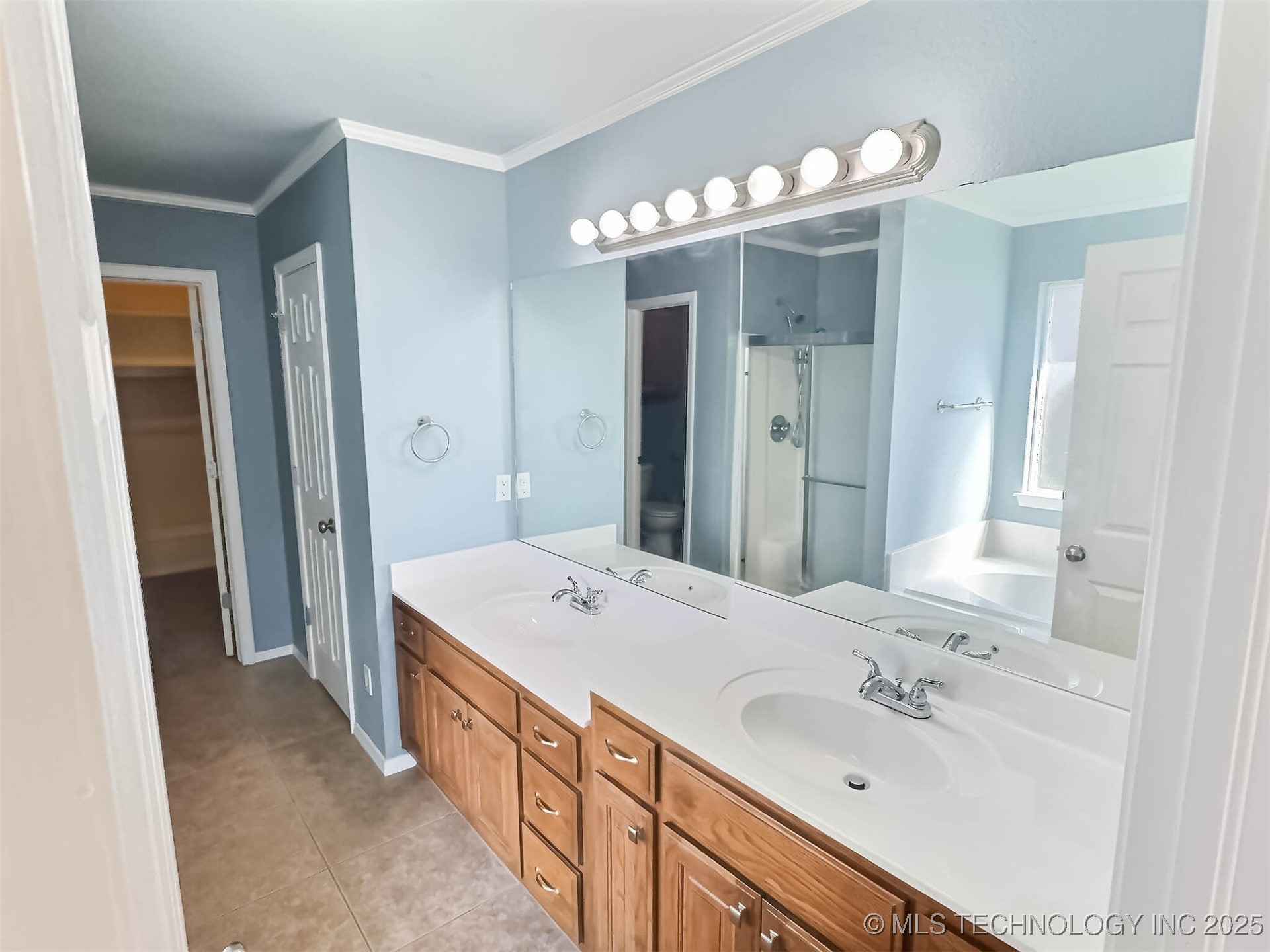 8813 N 144th East Avenue Property Photo 17