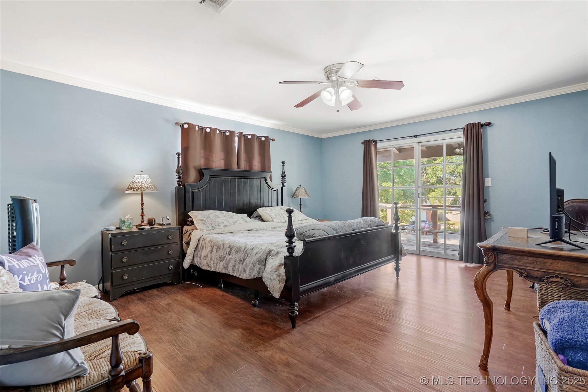 7023 E 66th Court Property Photo 18