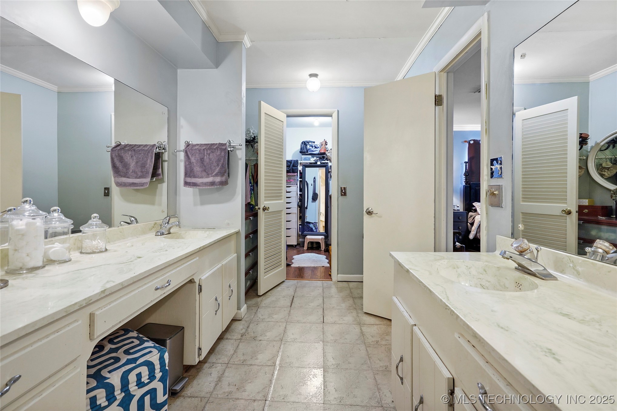 7023 E 66th Court Property Photo 20