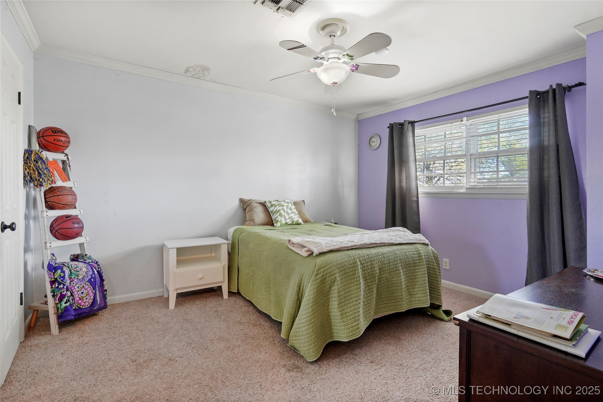 7023 E 66th Court Property Photo 21