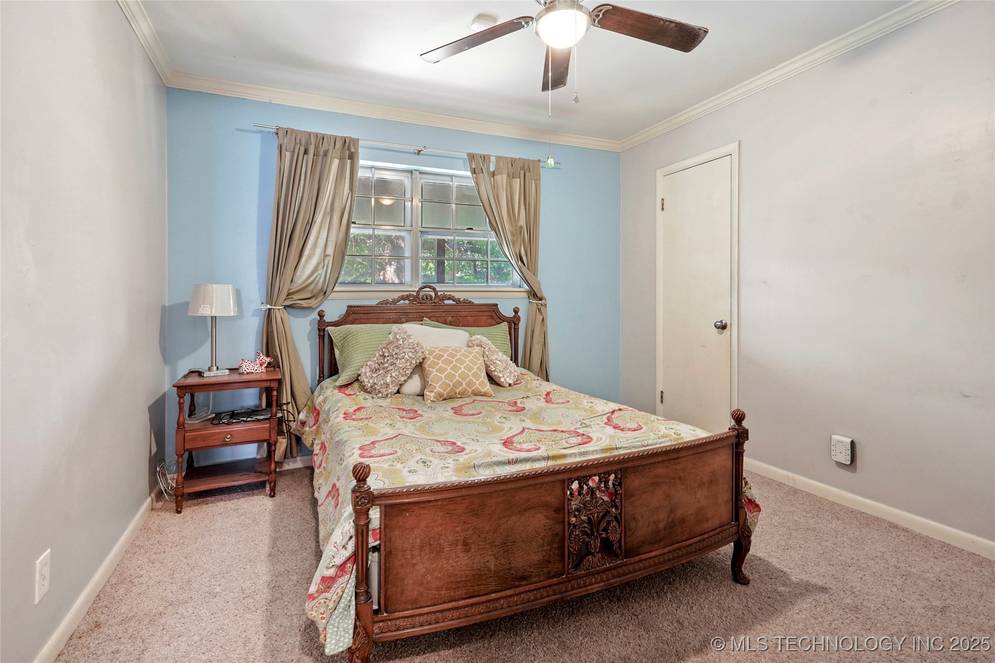 7023 E 66th Court Property Photo 23