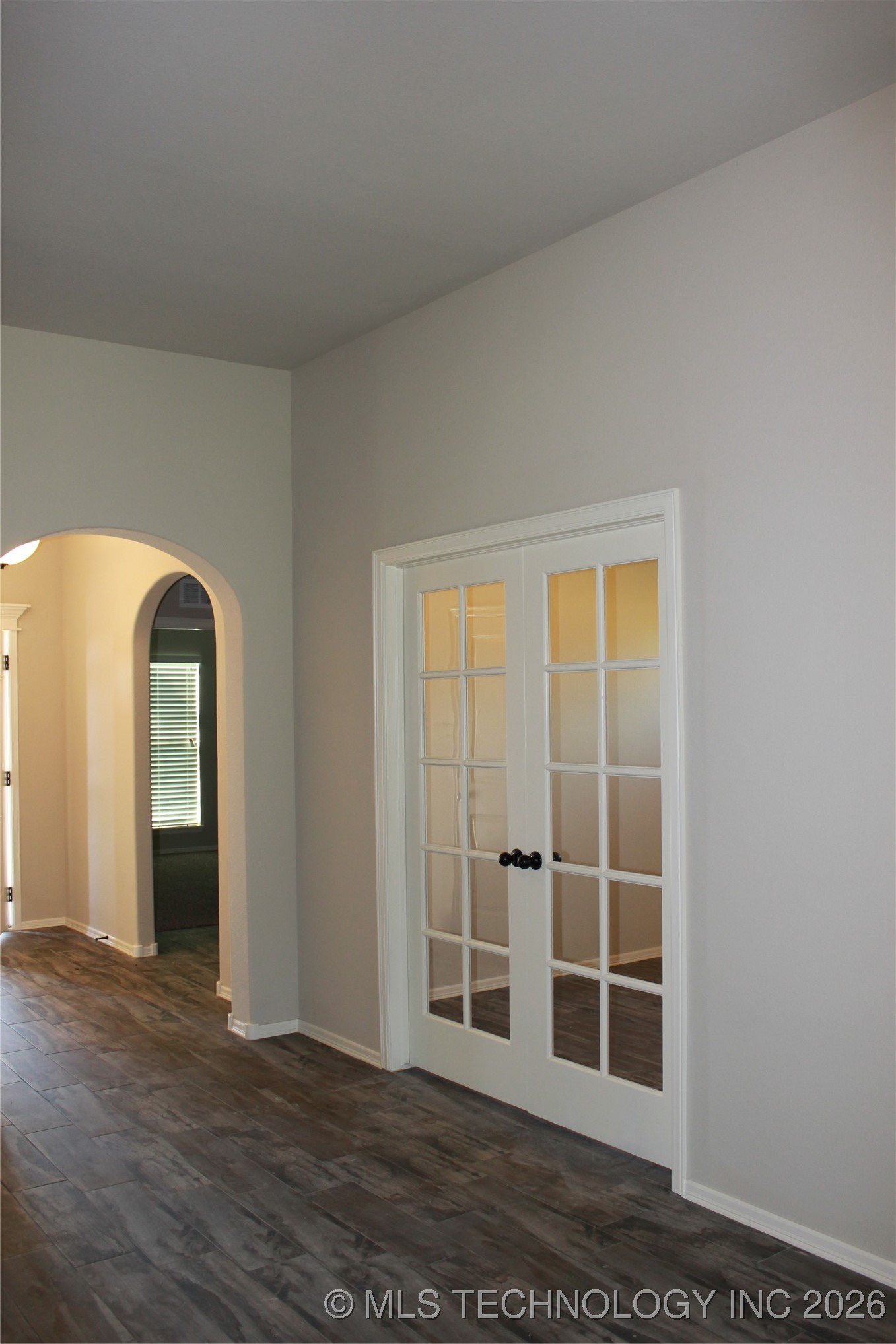 13116 S 92 Avenue Property Photo 2