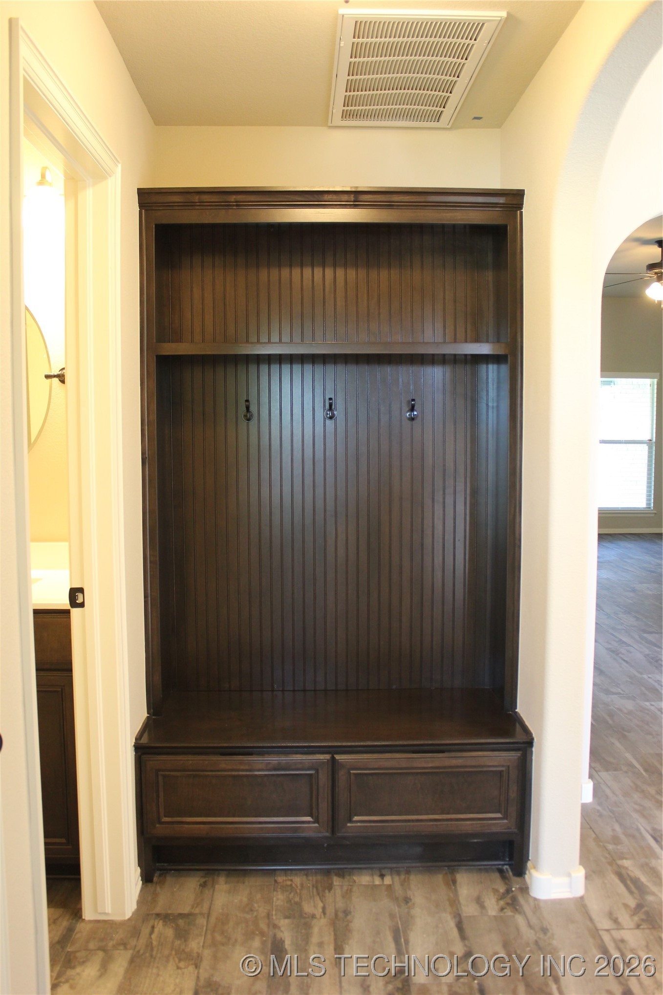 13116 S 92 Avenue Property Photo 3