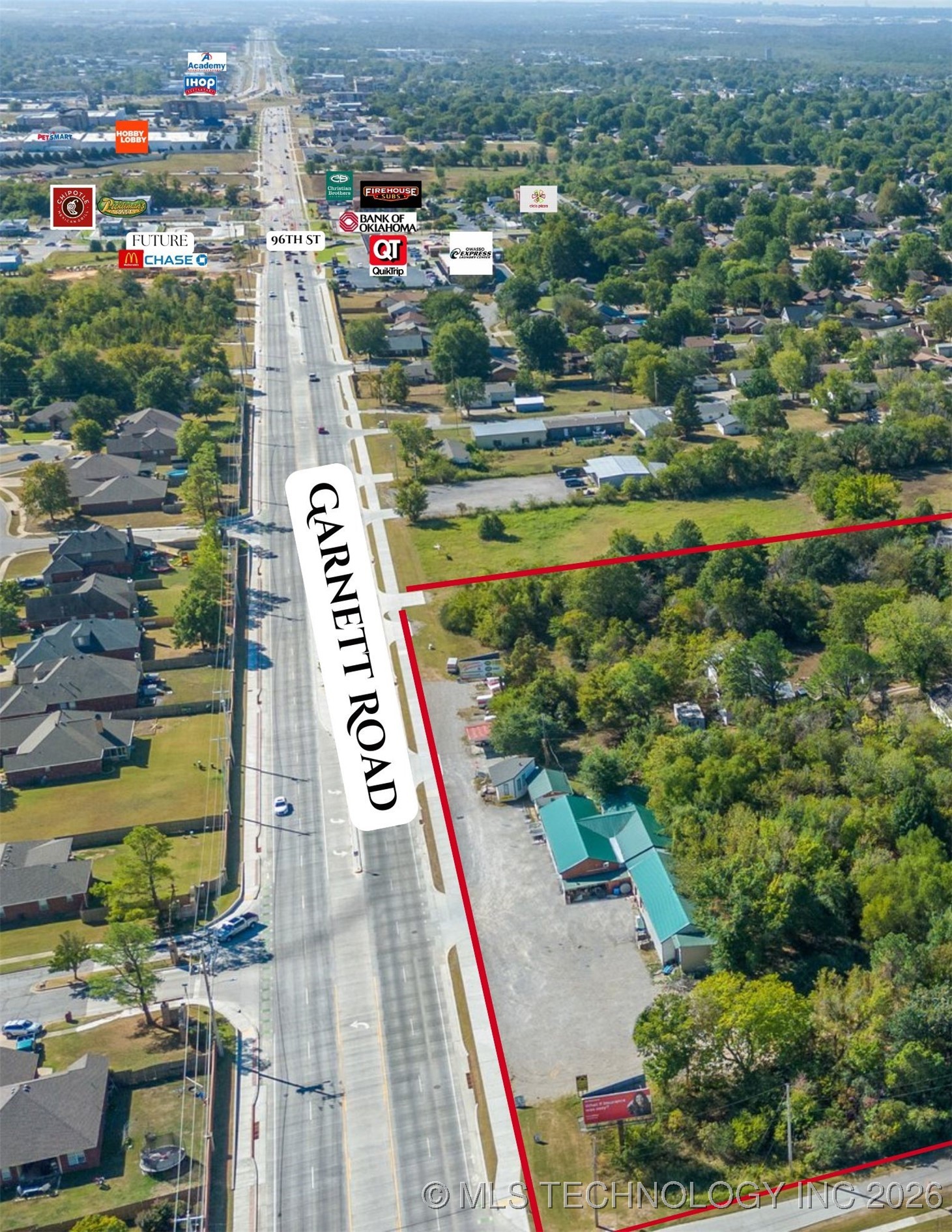 10010 N Garnett Road Property Photo 2