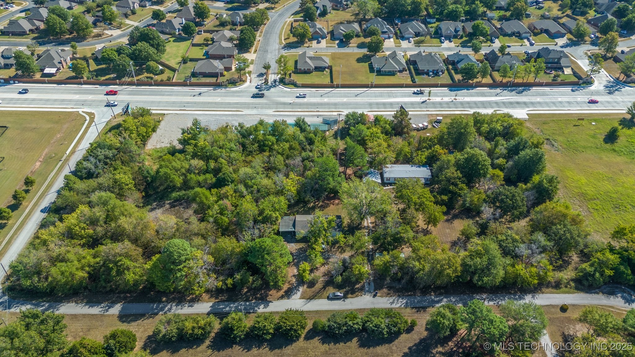 10010 N Garnett Road Property Photo 16