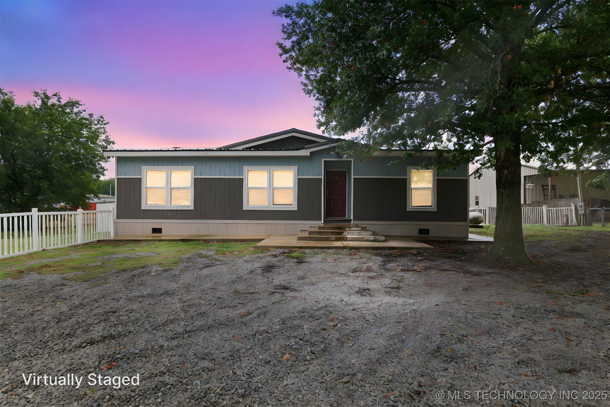 8905 Rock Road Property Photo 2