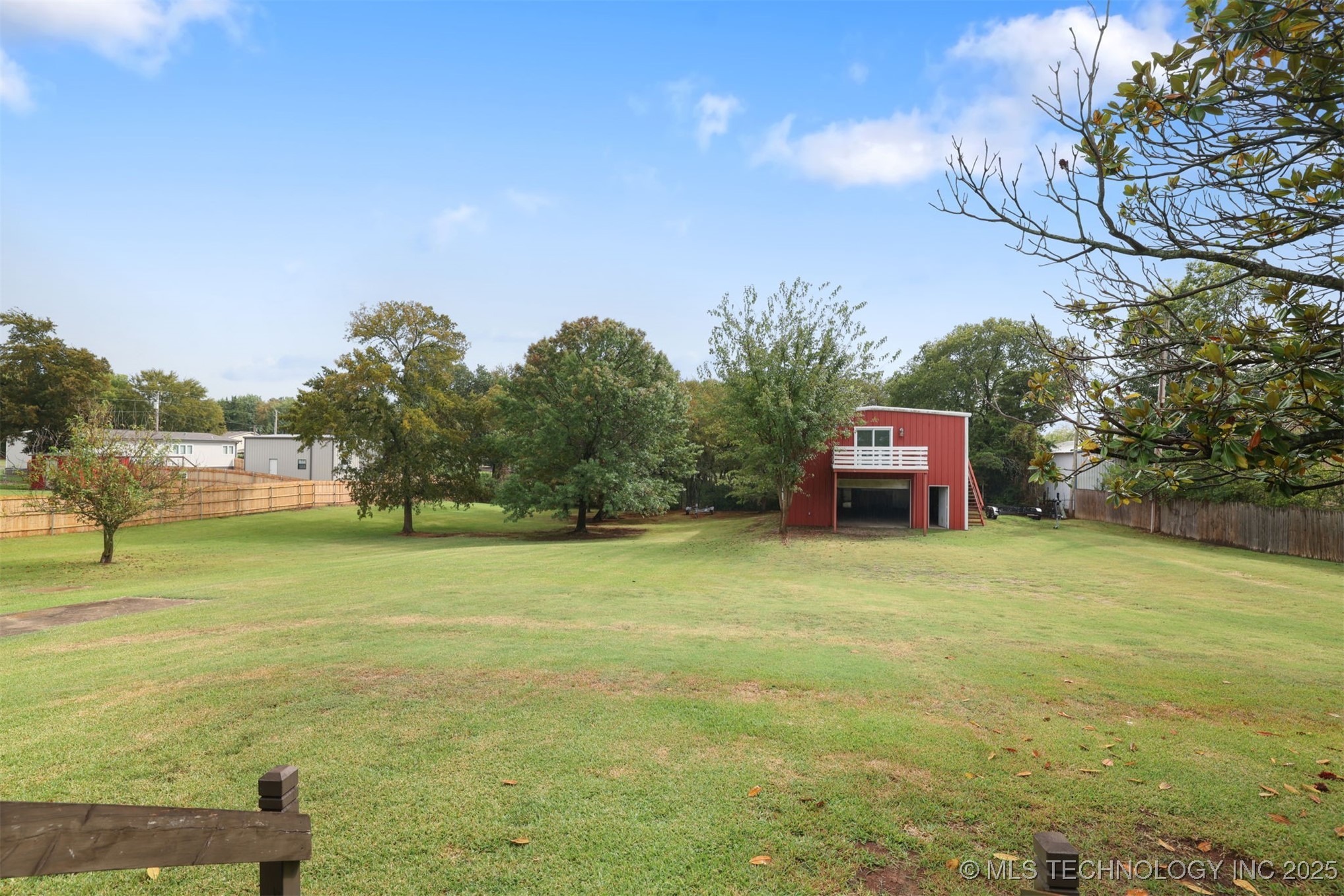 8905 Rock Road Property Photo 27