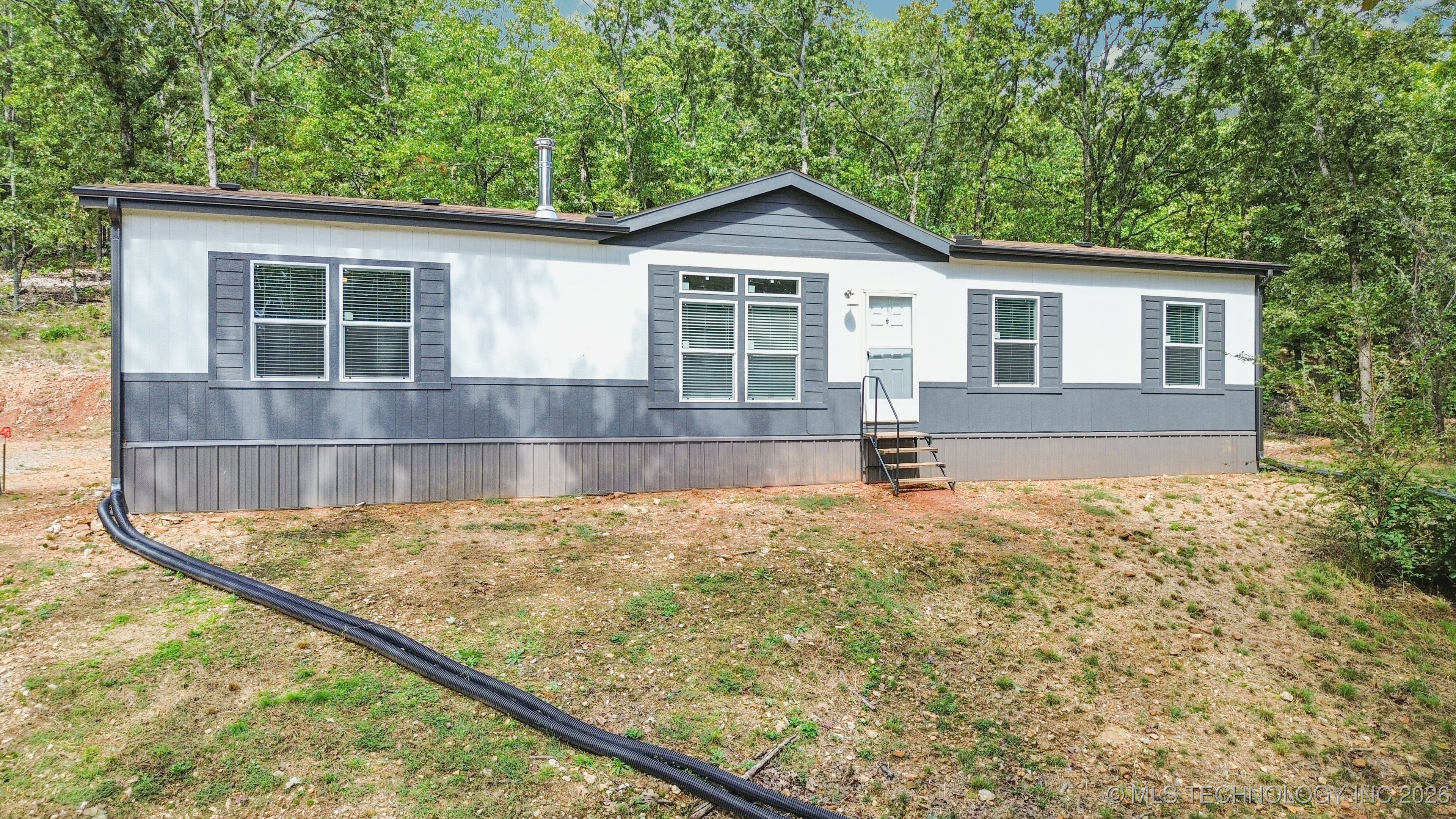 12112 W 690 Road Property Photo 2