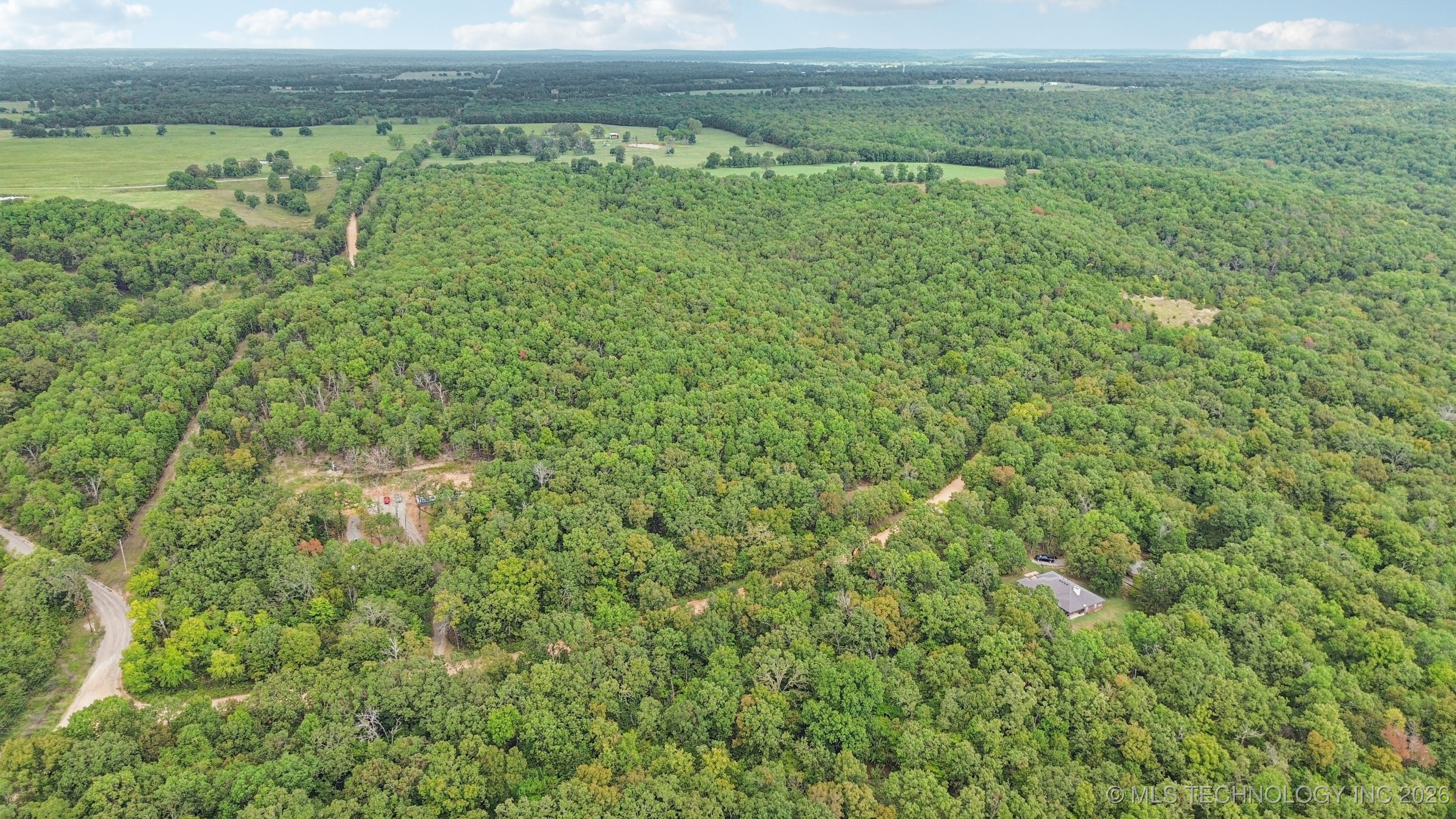 12112 W 690 Road Property Photo 5