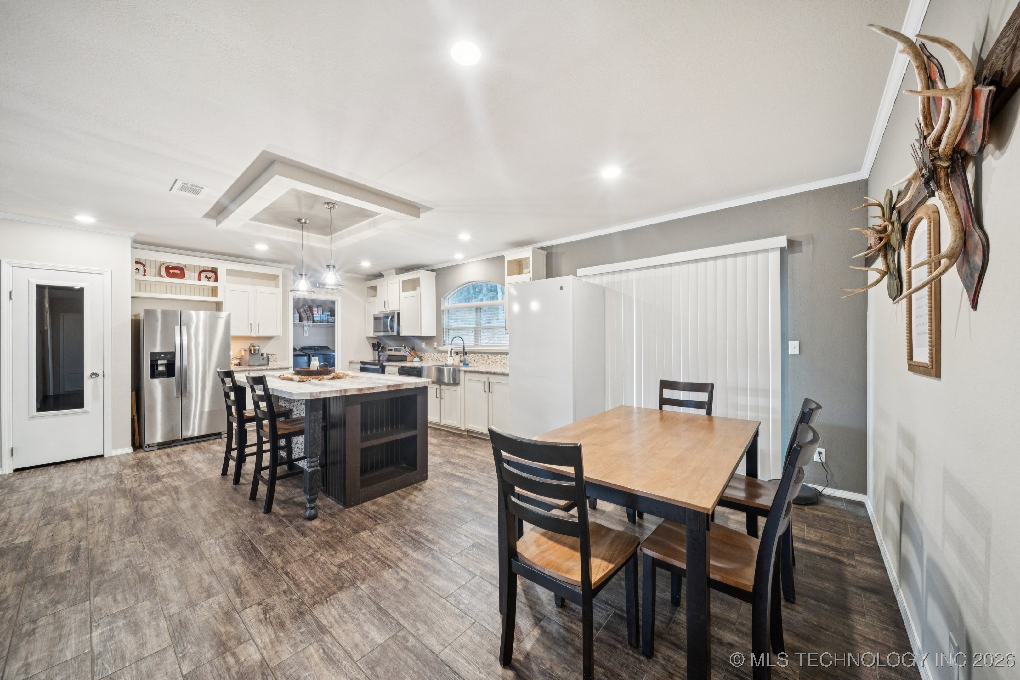 12112 W 690 Road Property Photo 11