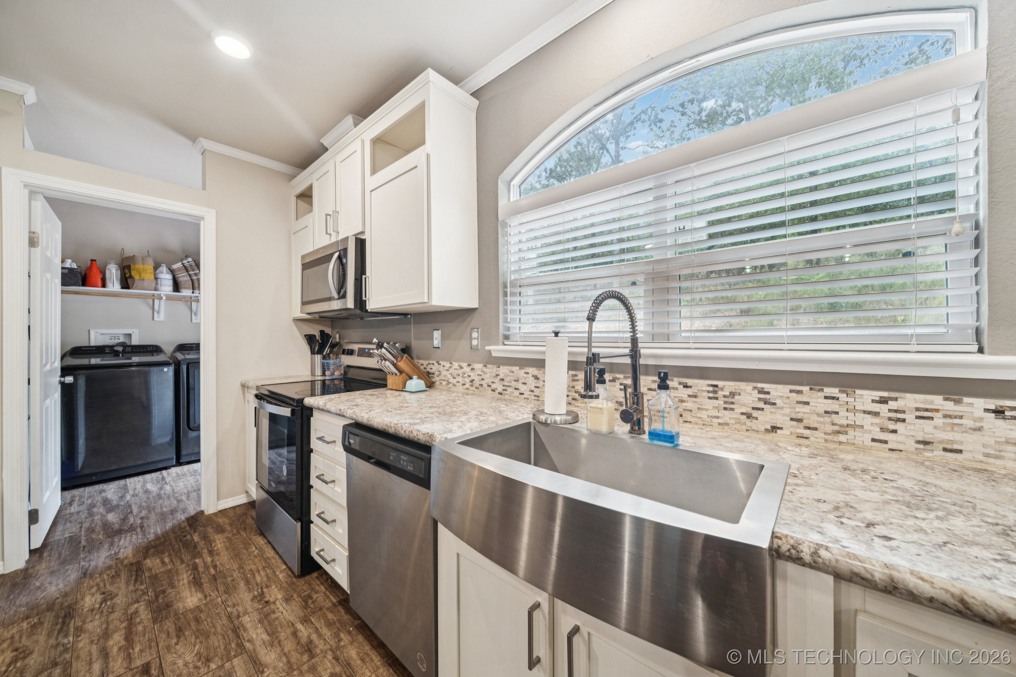 12112 W 690 Road Property Photo 17