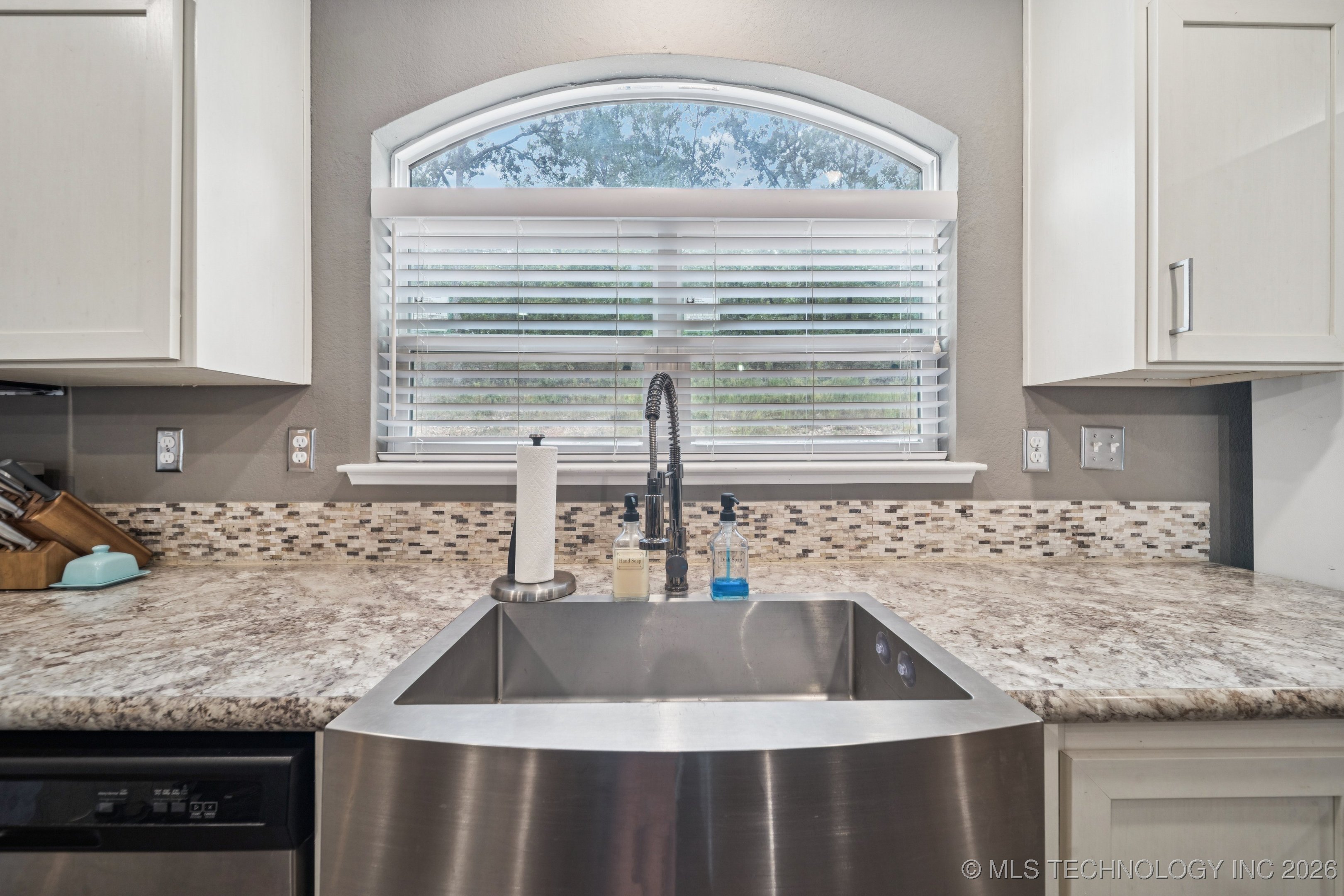 12112 W 690 Road Property Photo 18