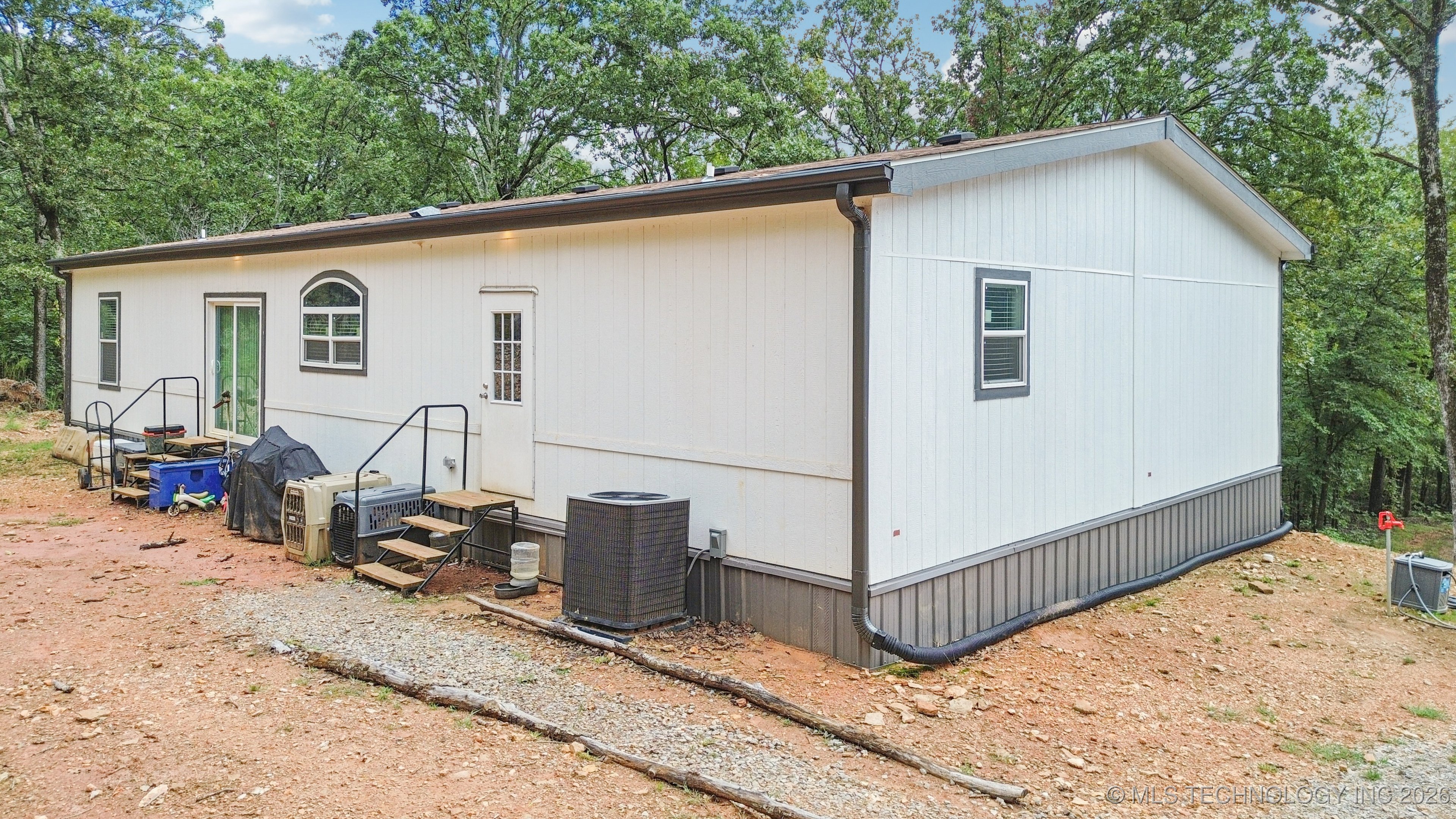 12112 W 690 Road Property Photo 36