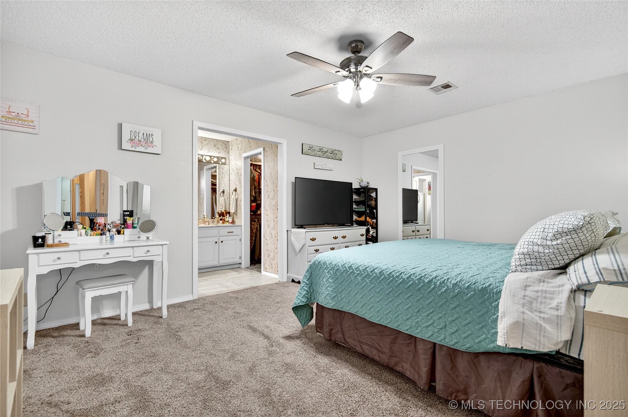 1924 Limestone Road Property Photo 16