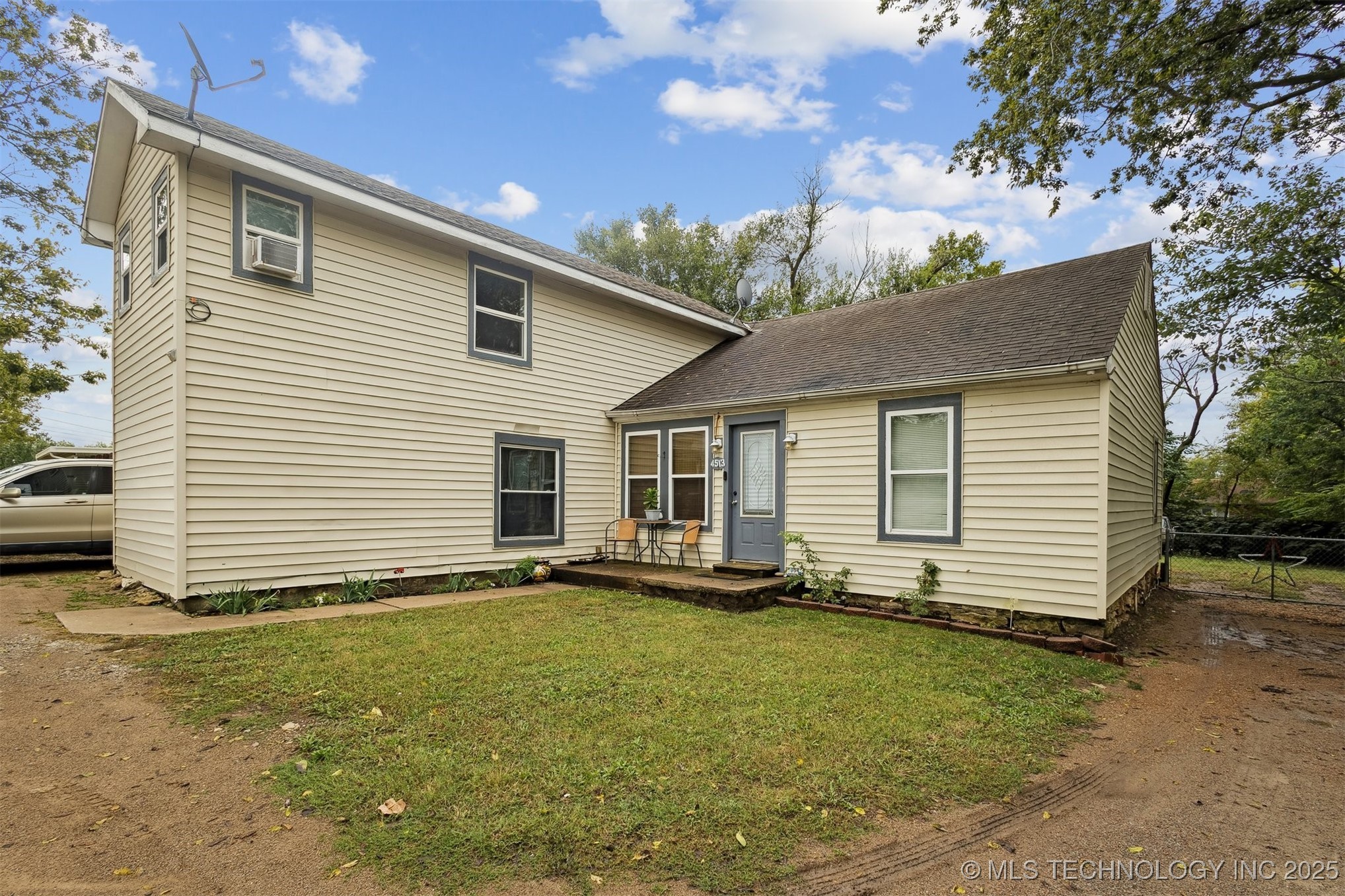 4513 Tuxedo Boulevard Property Photo 1
