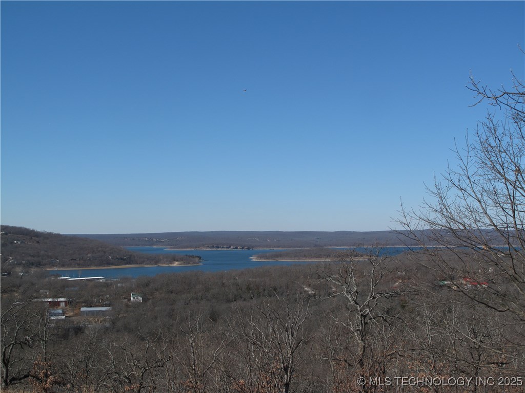 23 E Hillside Road Property Photo 2