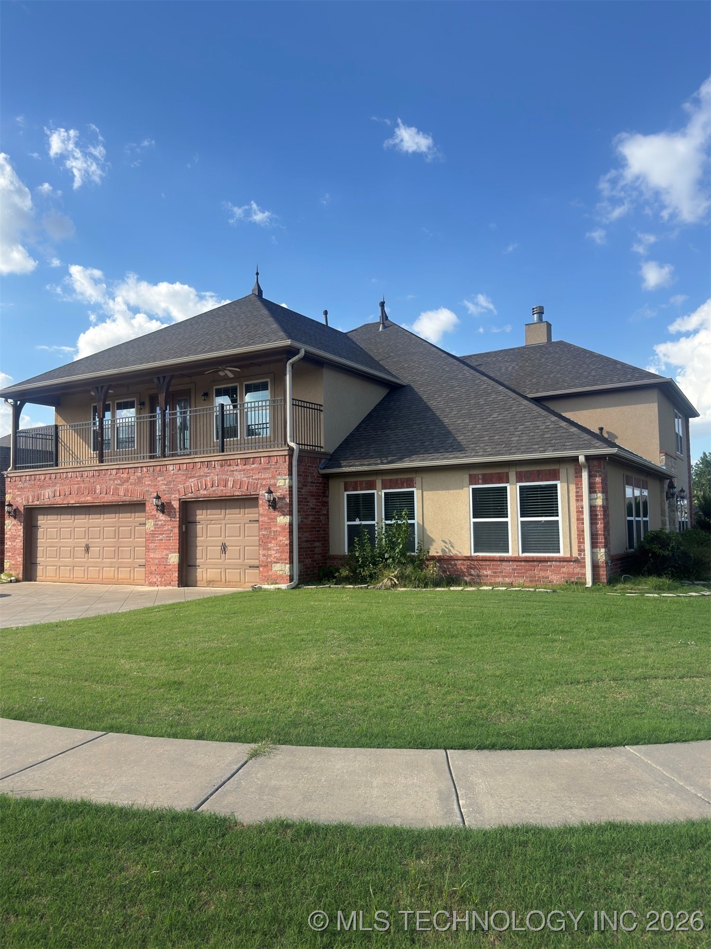 4310 S 134th East Place Property Photo 3