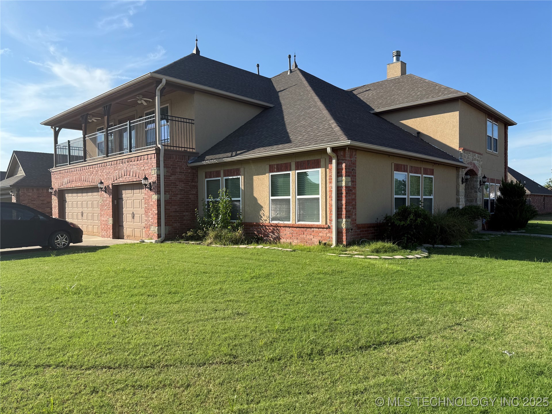 4310 S 134th East Place Property Photo 4