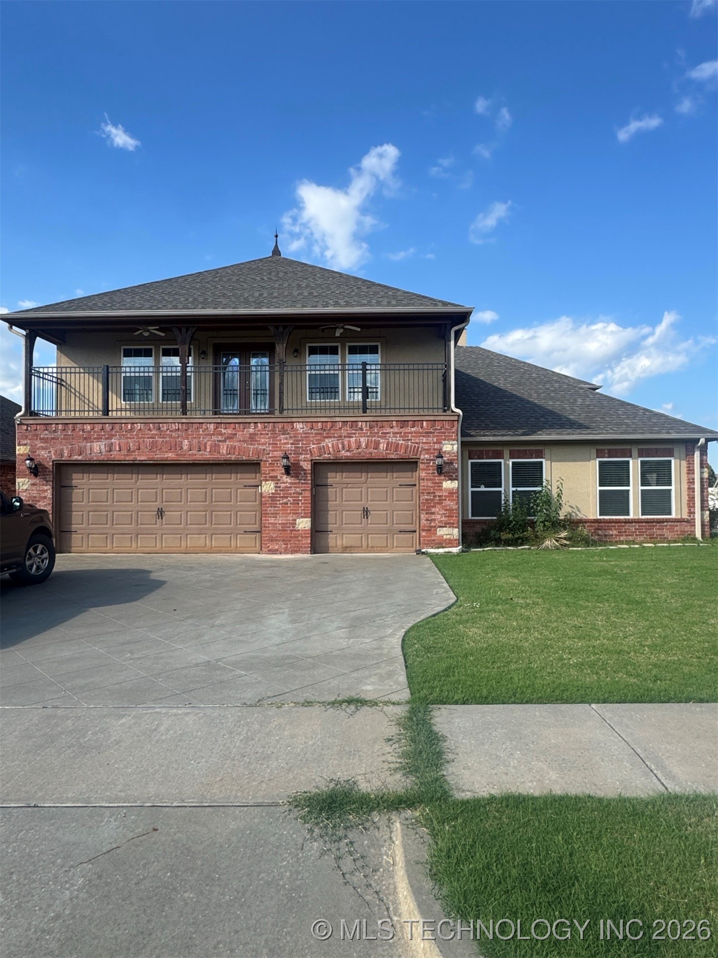 4310 S 134th East Place Property Photo 5