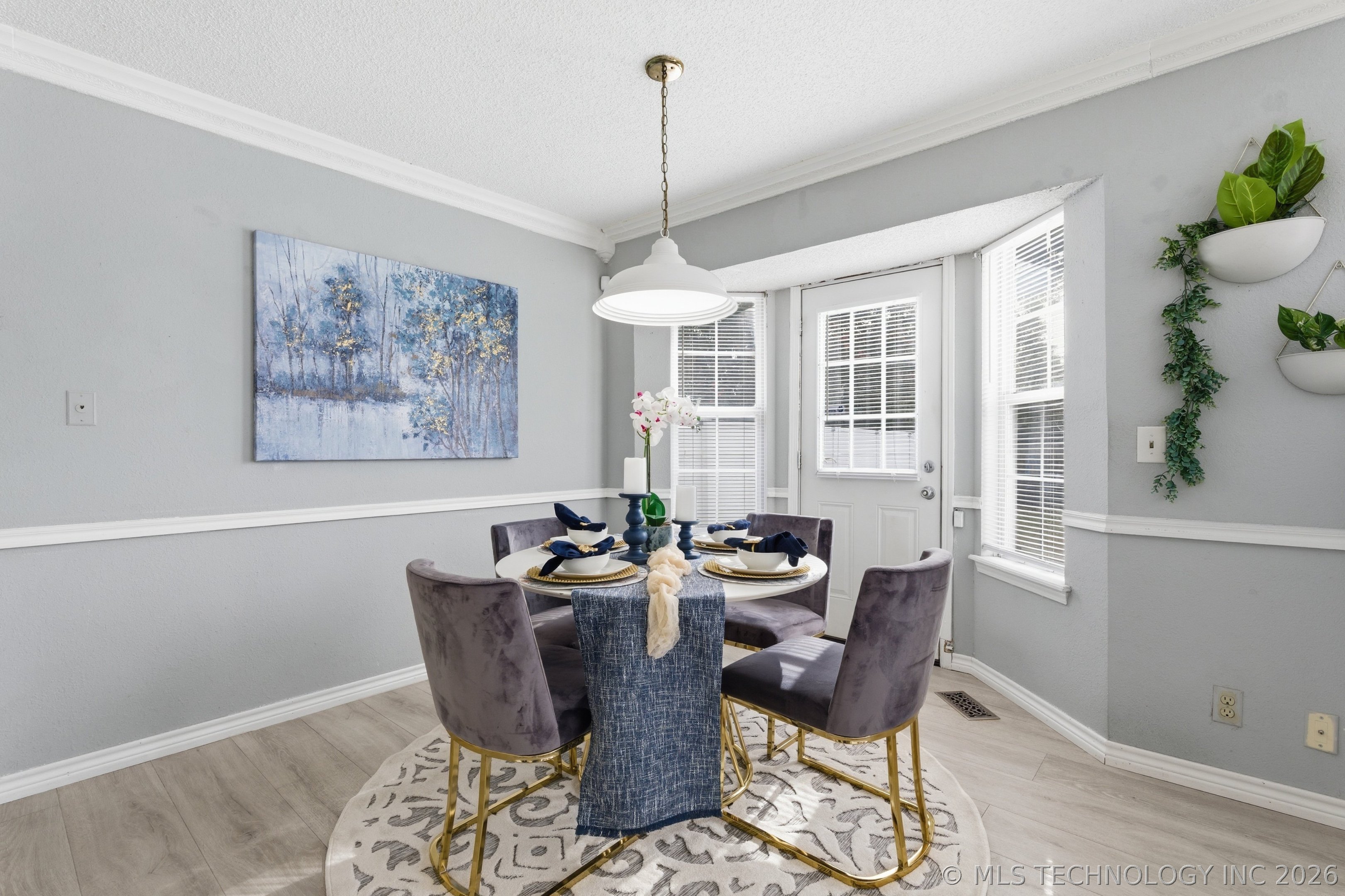 4441 W Queens Street Property Photo 5