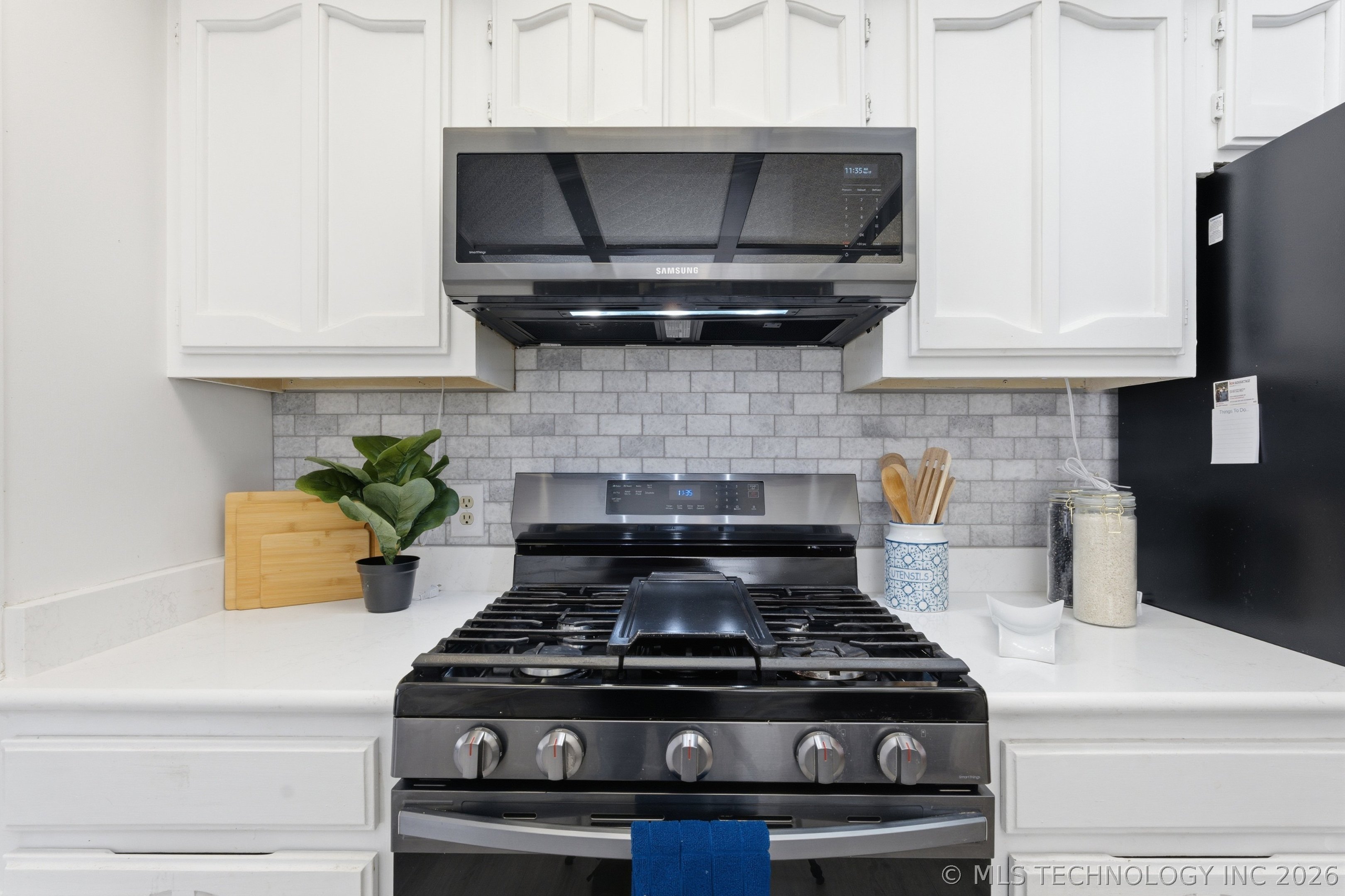 4441 W Queens Street Property Photo 14