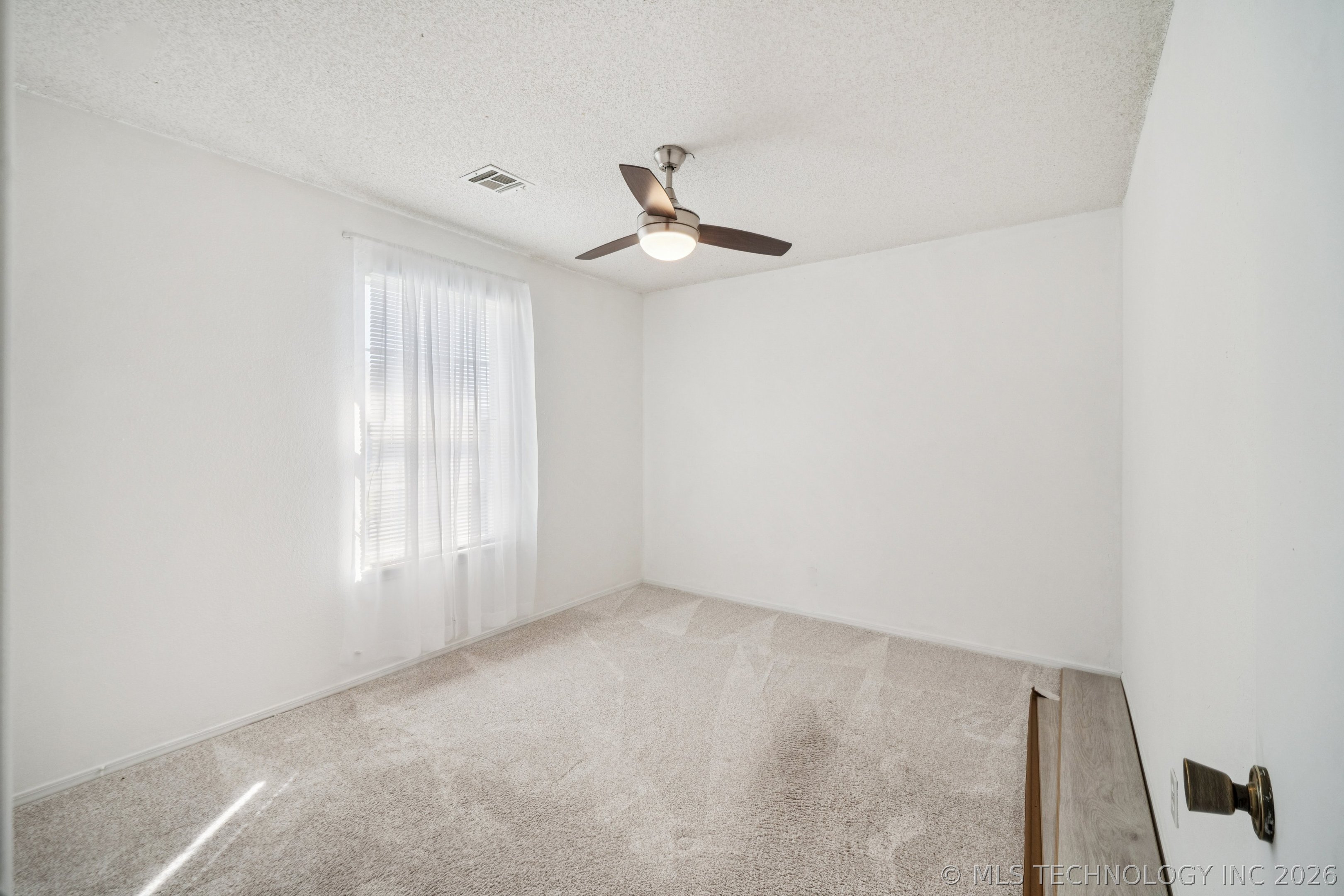 4441 W Queens Street Property Photo 22