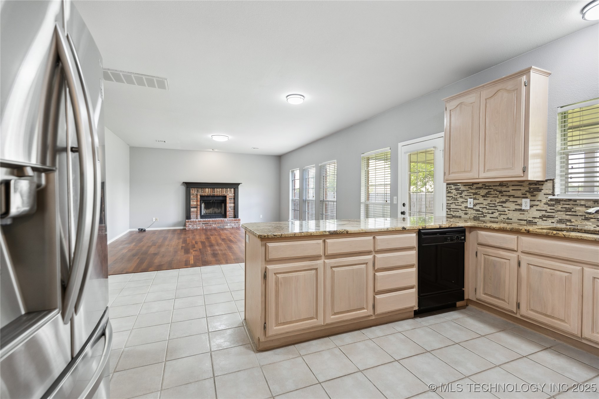 208 N Nyssa Avenue Property Photo 18