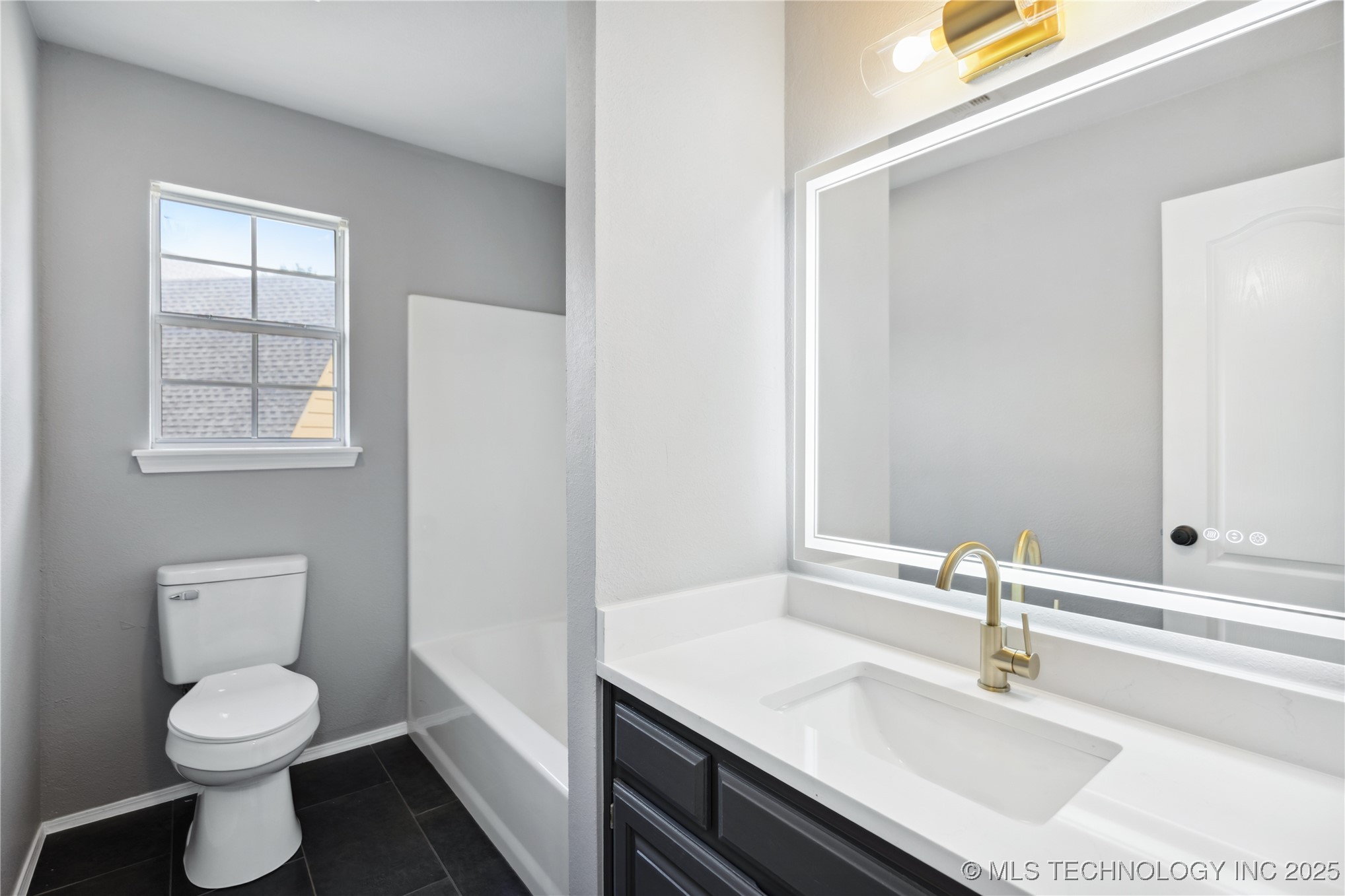 208 N Nyssa Avenue Property Photo 27