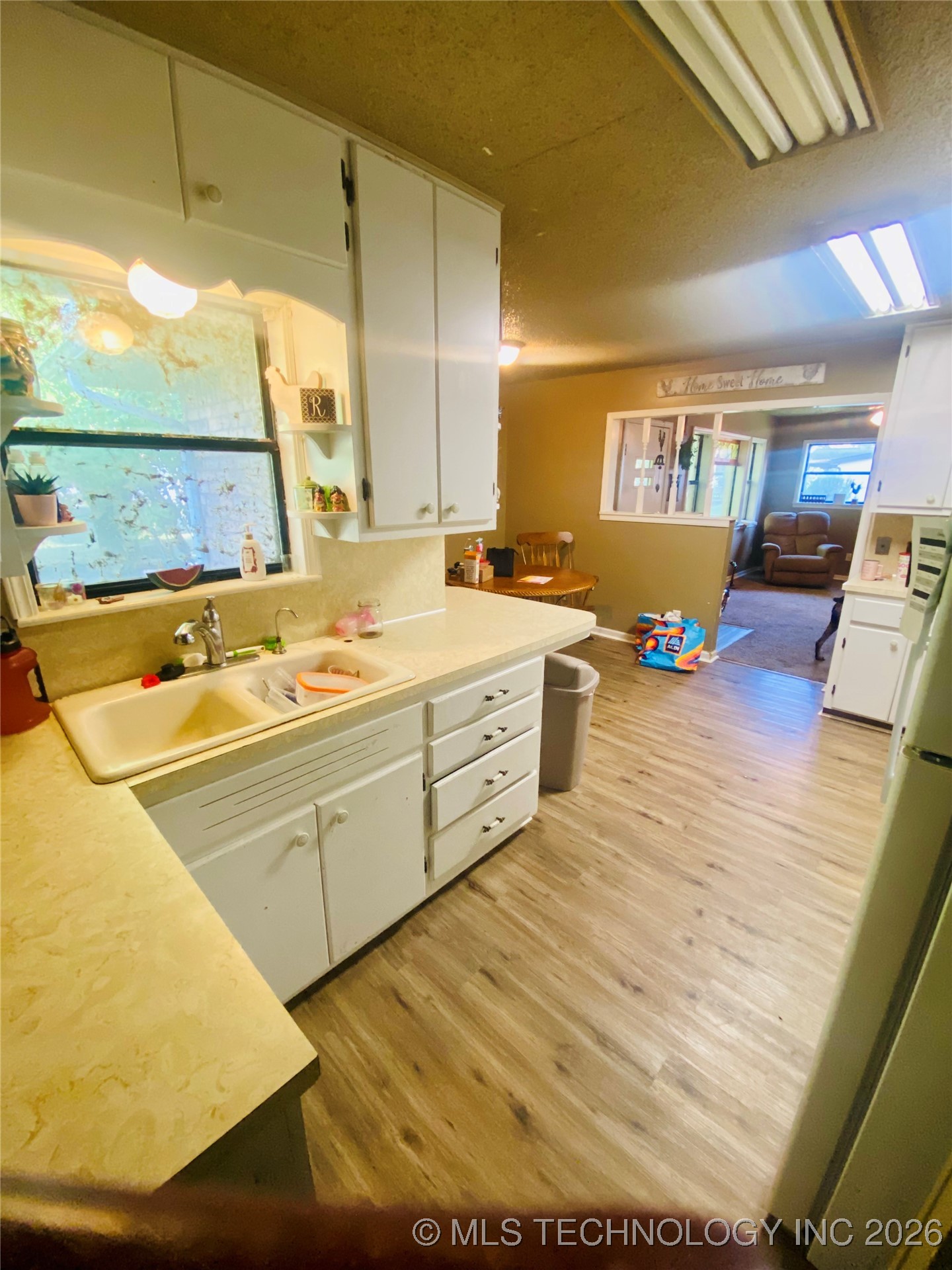 404 S Jules Avenue Property Photo 10