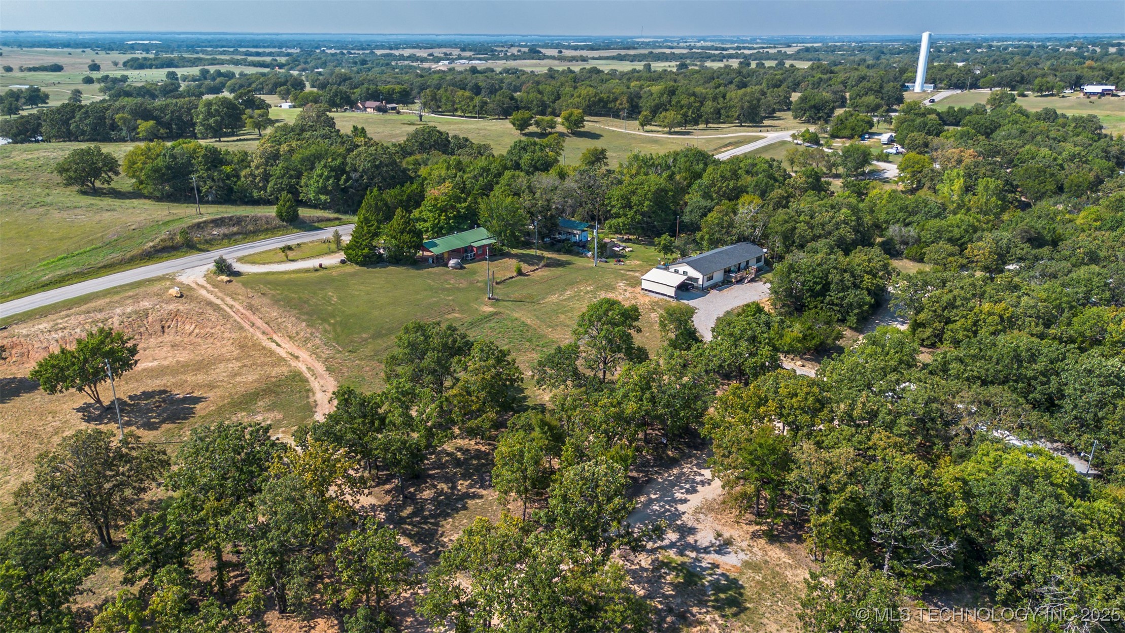Arapaho Property Photo 5