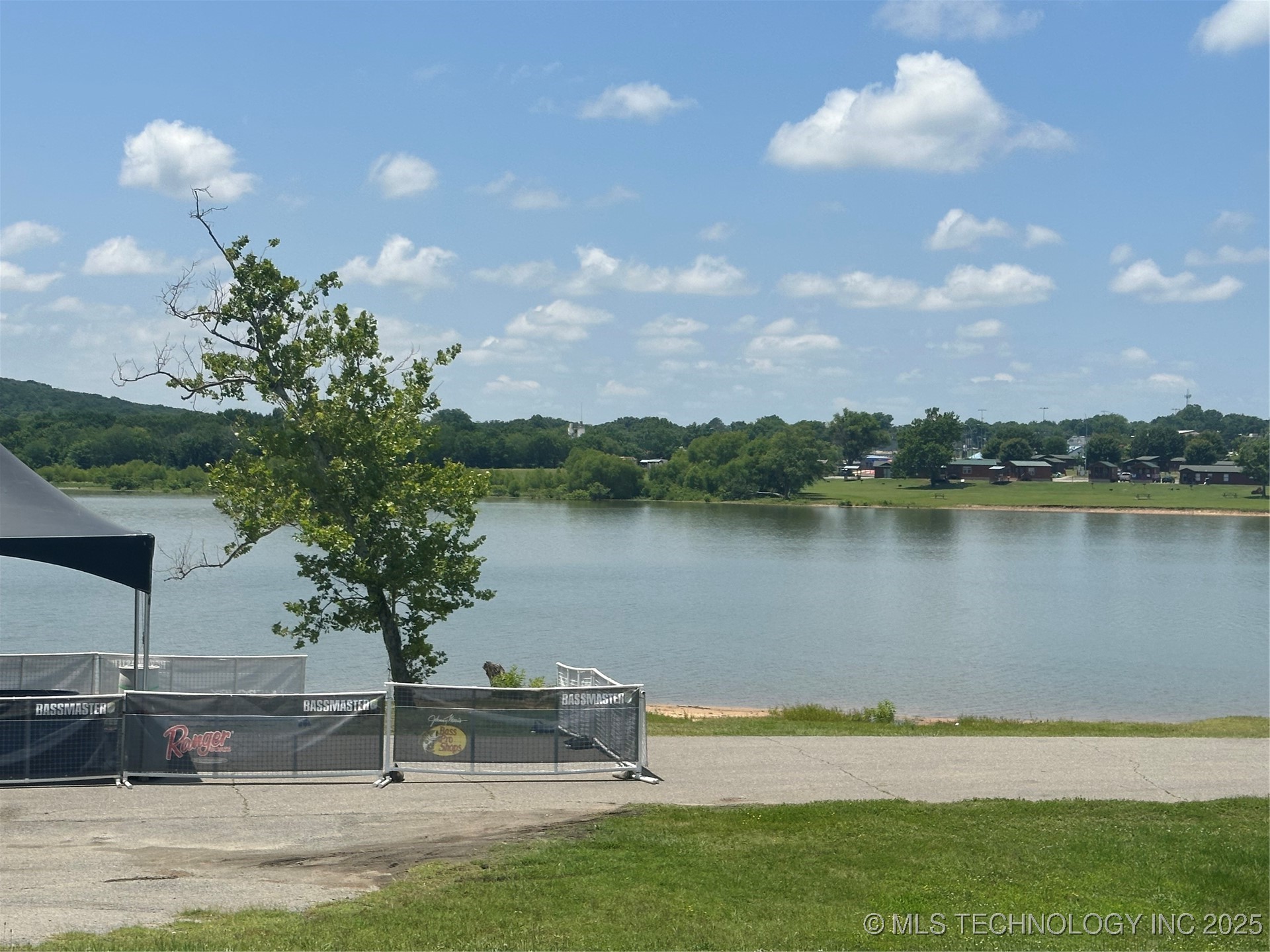 Quapaw Property Photo 2