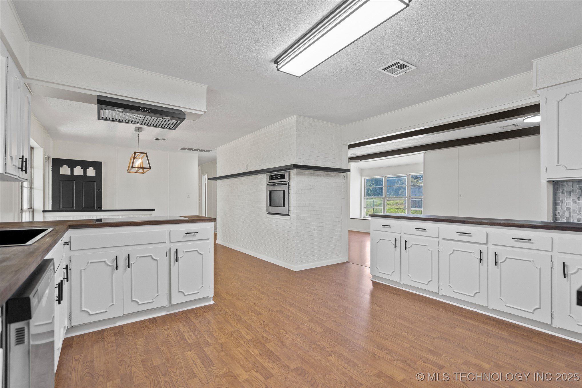 2399 State Hwy 76 Property Photo 8