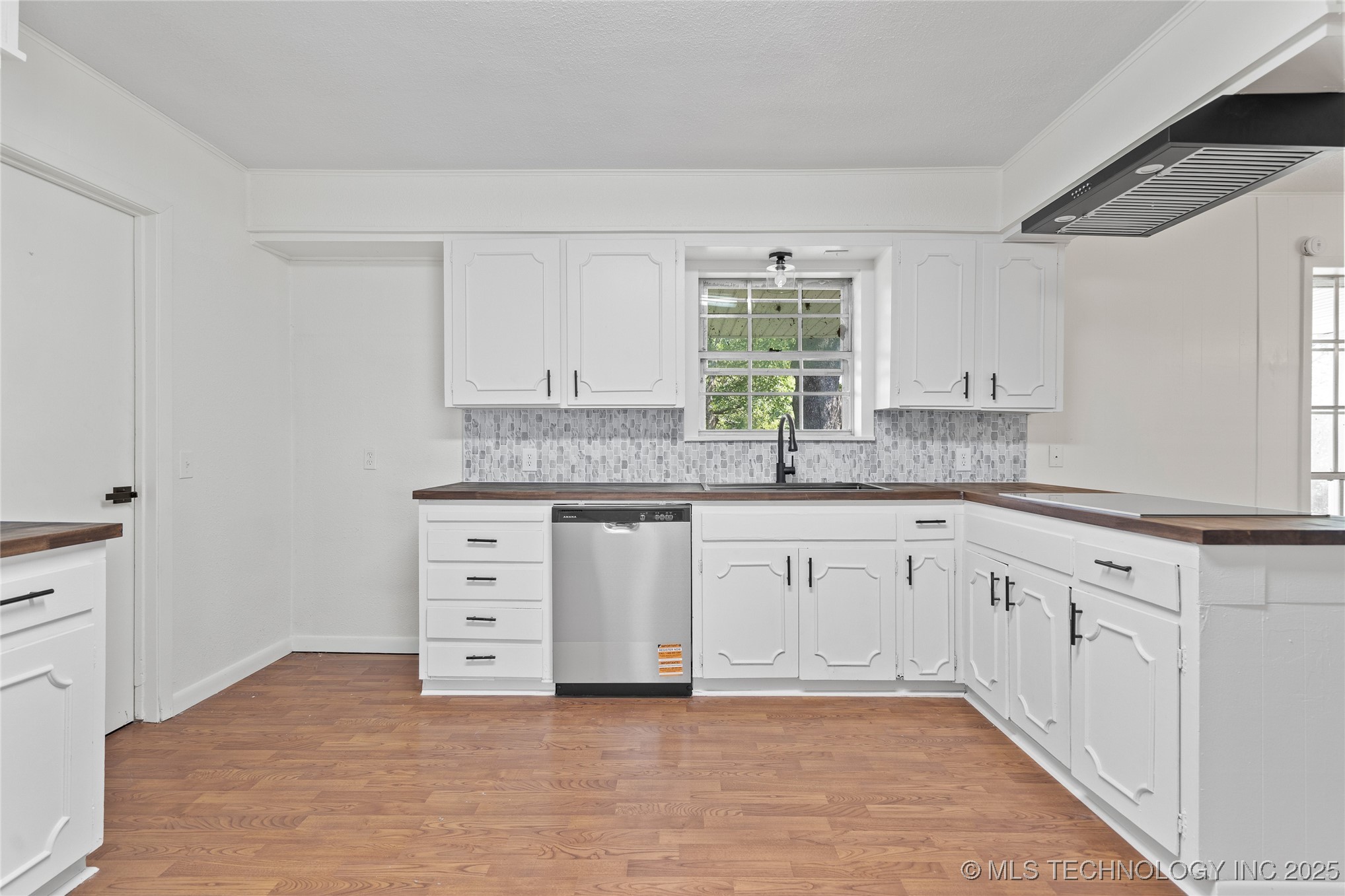 2399 State Hwy 76 Property Photo 10