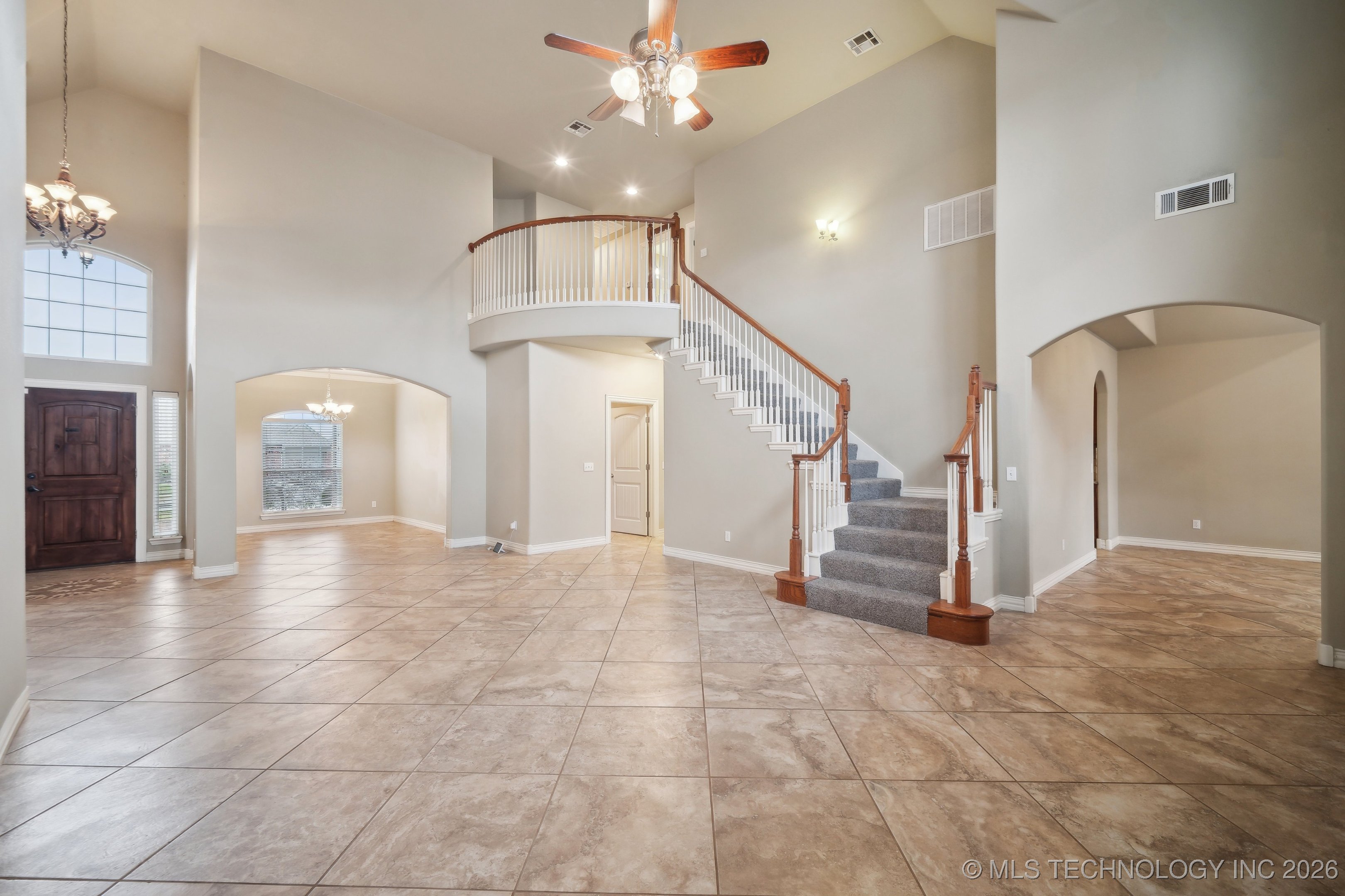 13302 E 43rd Street Property Photo 7