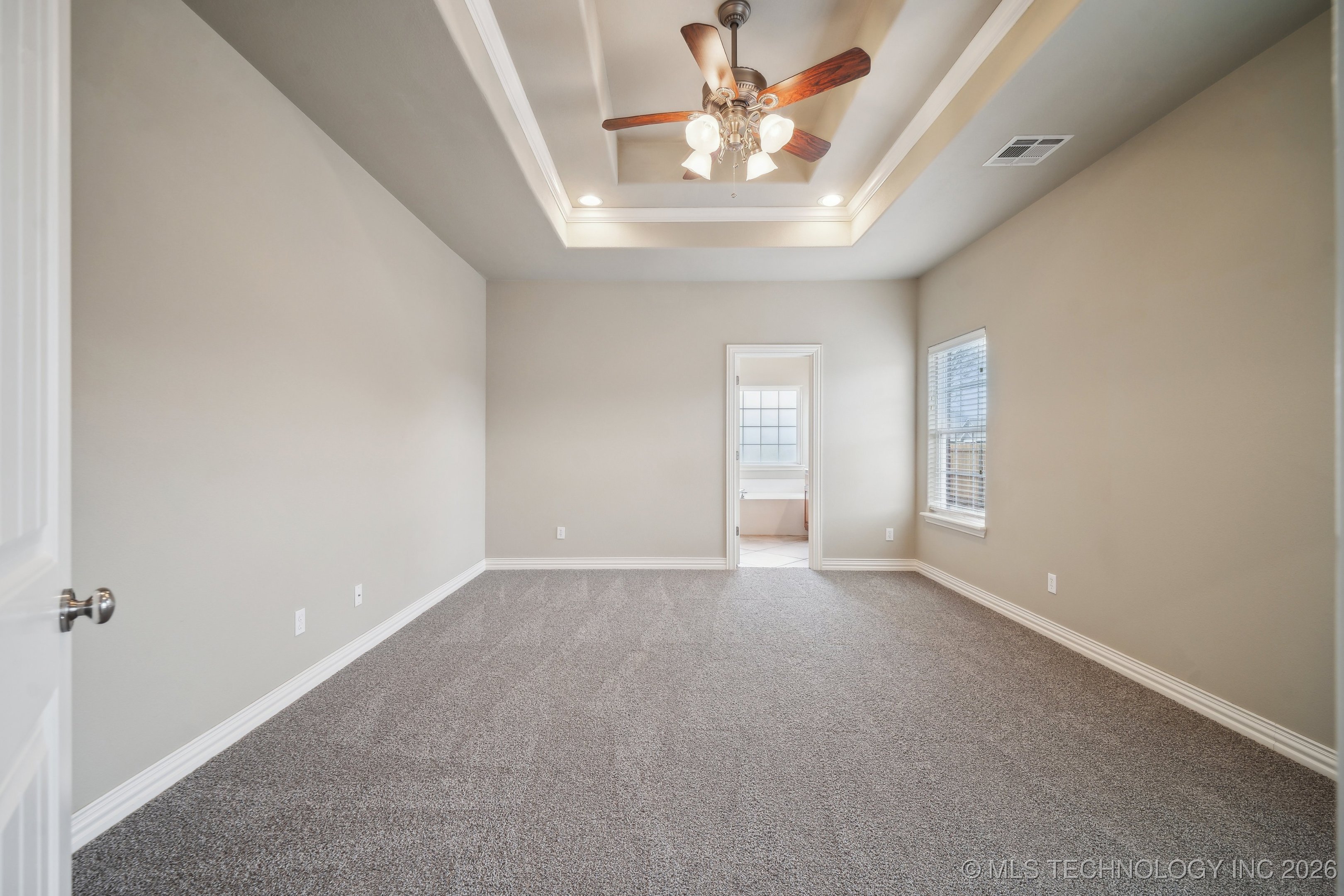 13302 E 43rd Street Property Photo 16