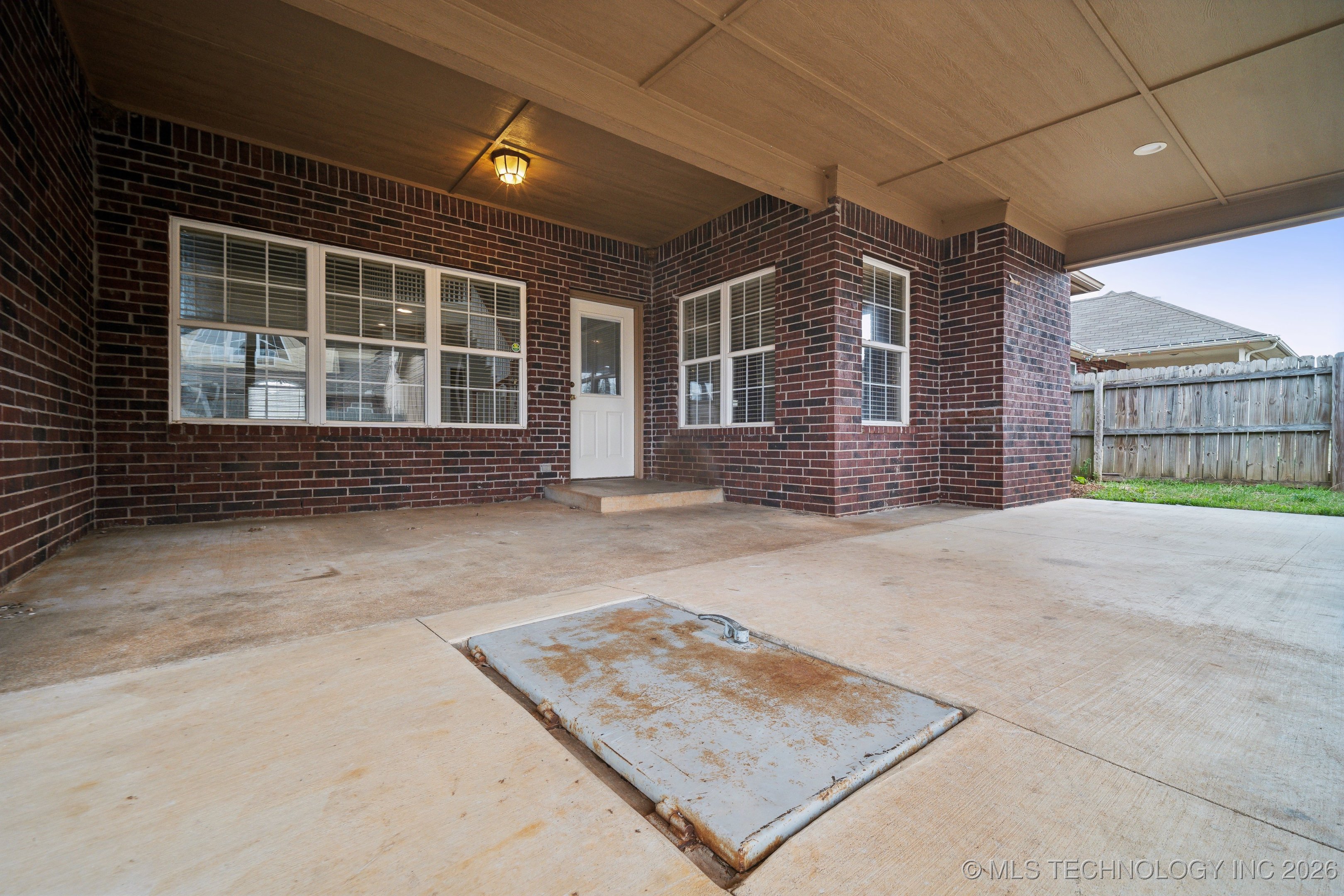 13302 E 43rd Street Property Photo 35