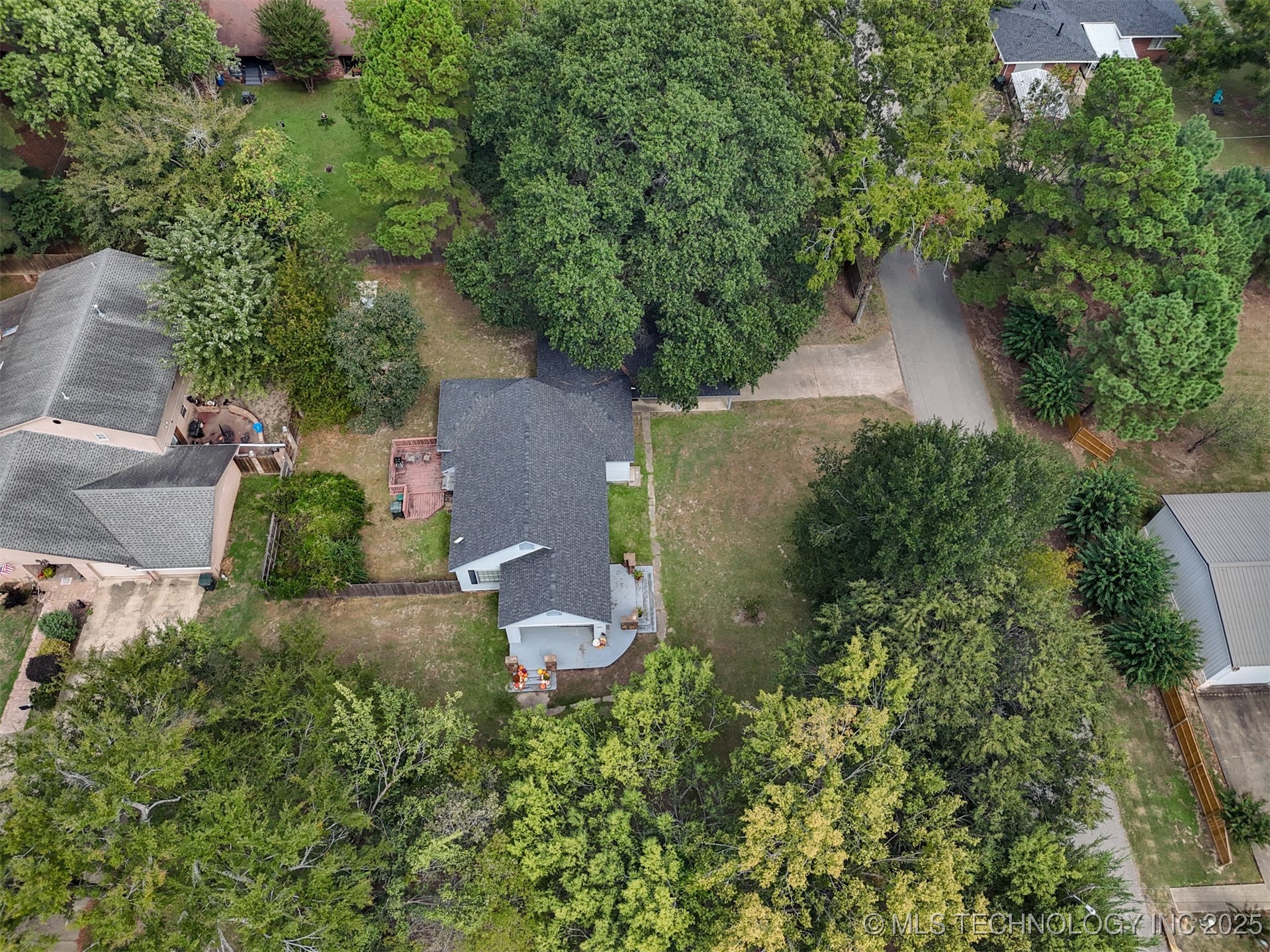 709 Ne 2nd Property Photo 42