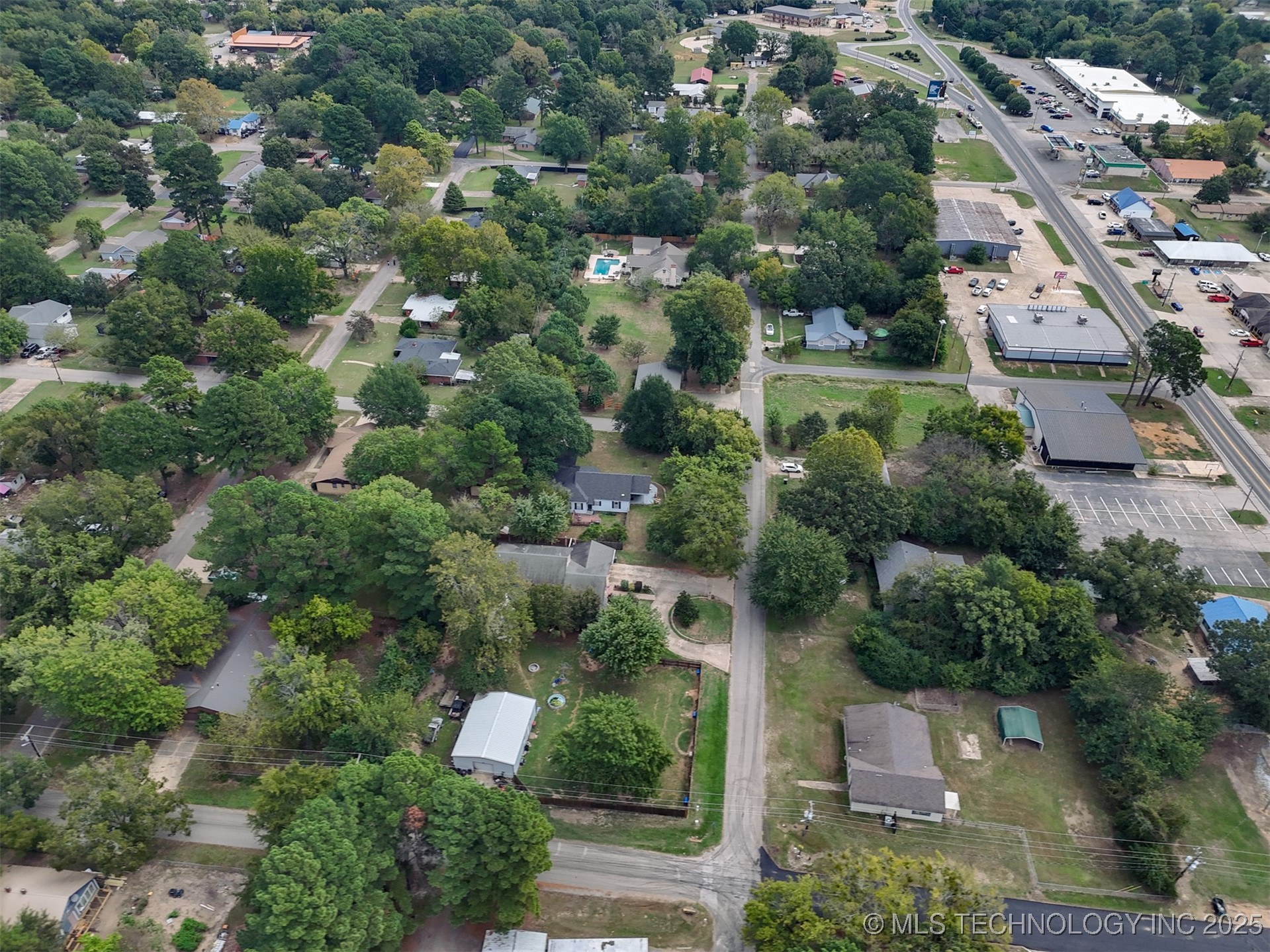 709 Ne 2nd Property Photo 44