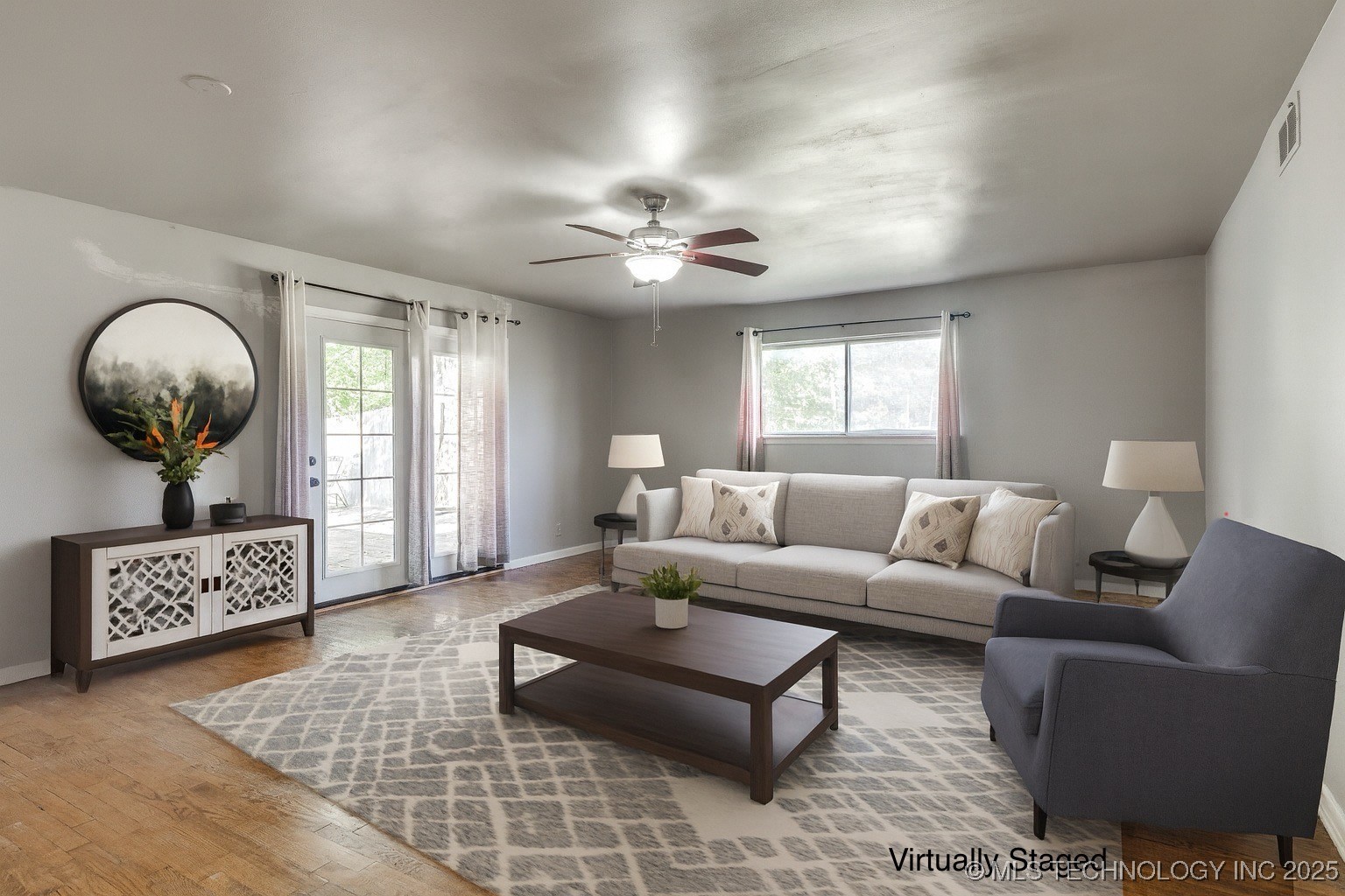 4803 E 46th Street Property Photo 8