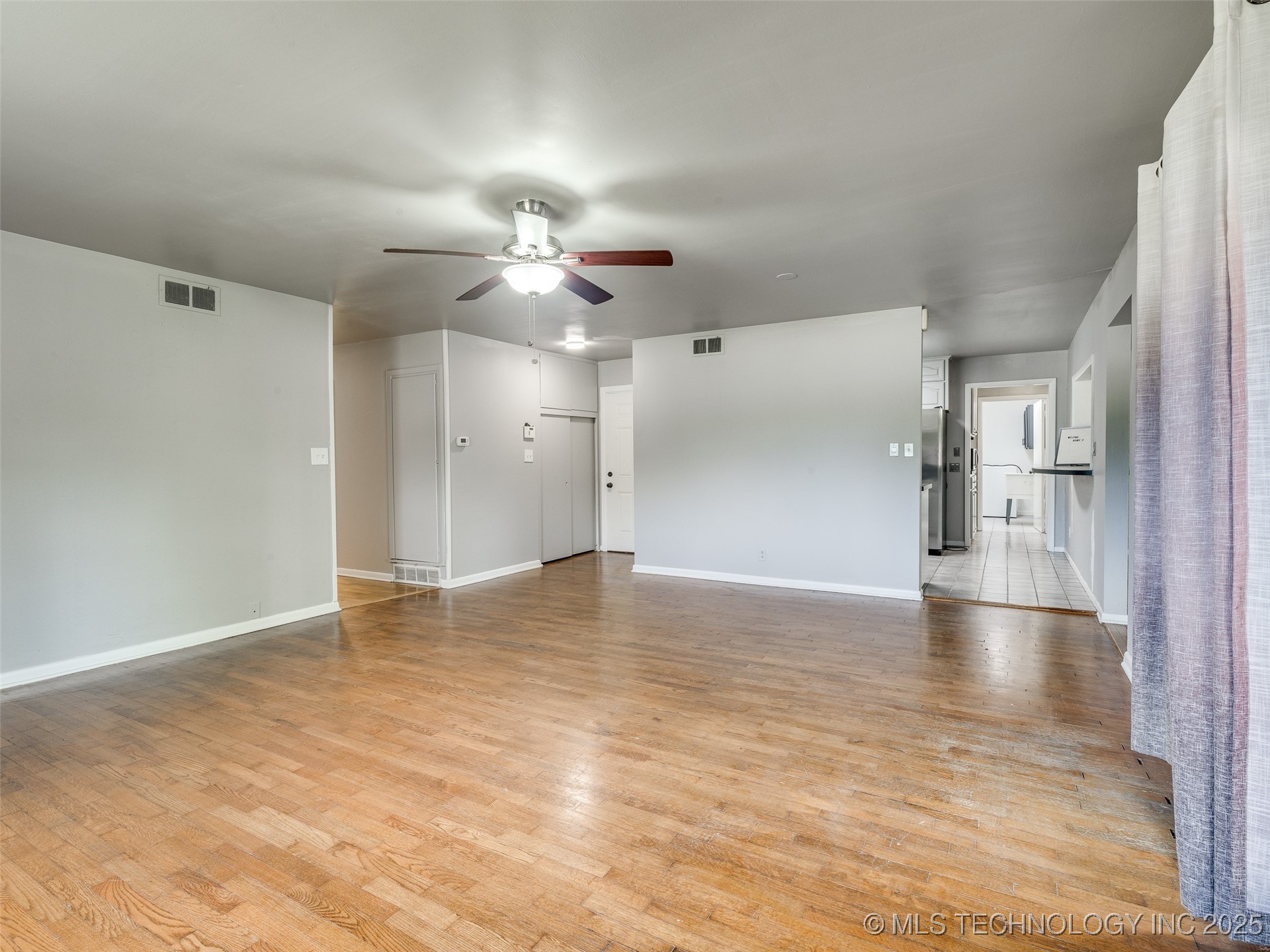 4803 E 46th Street Property Photo 10