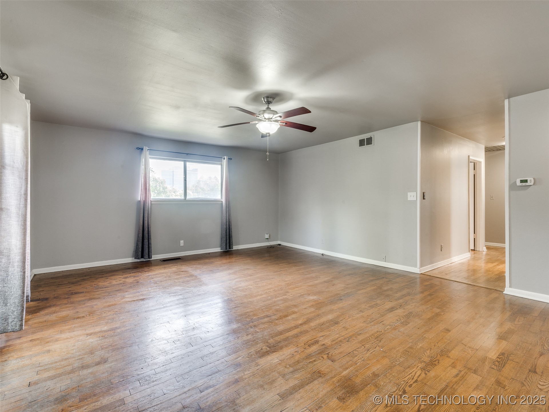 4803 E 46th Street Property Photo 12