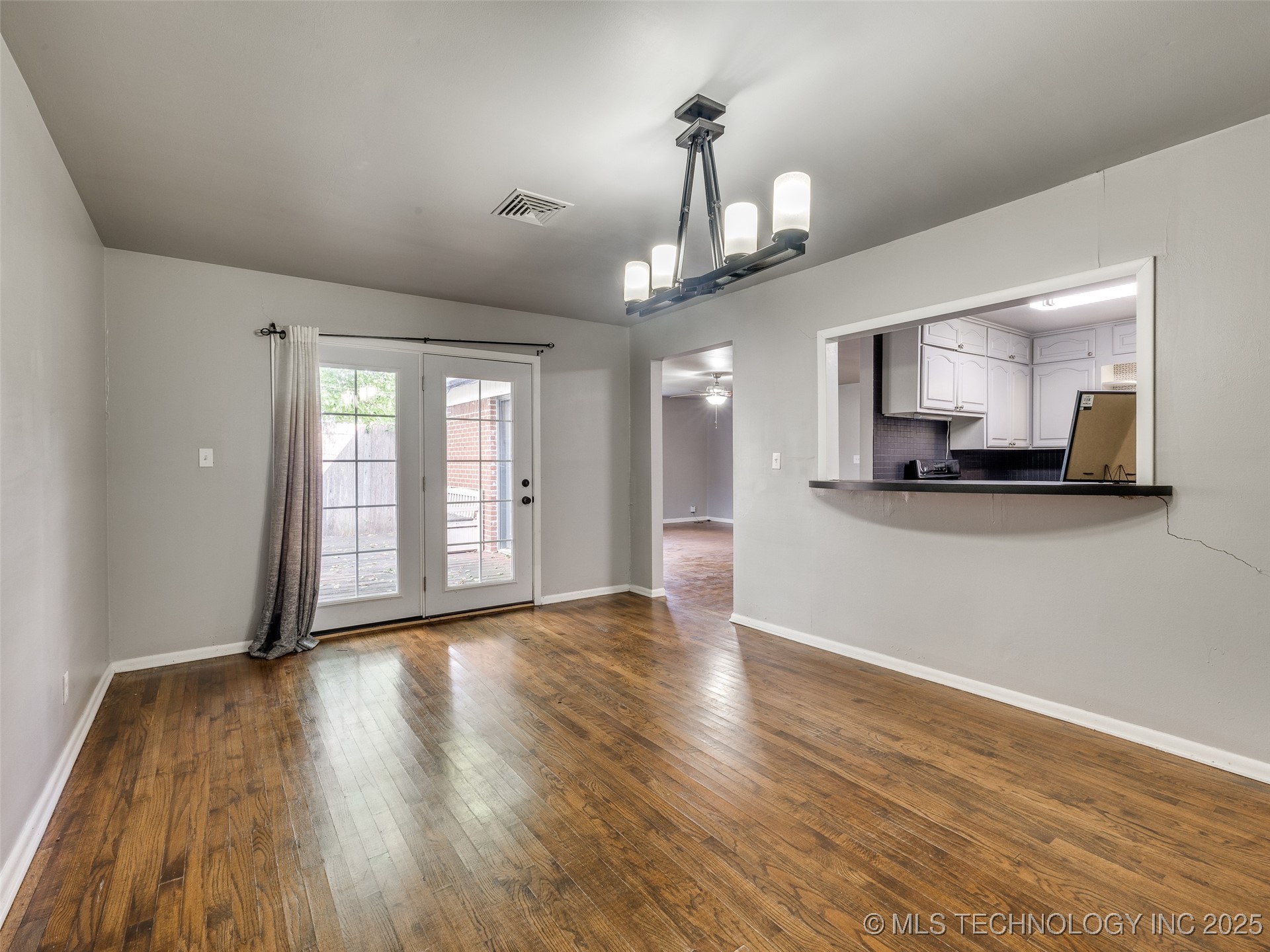 4803 E 46th Street Property Photo 16