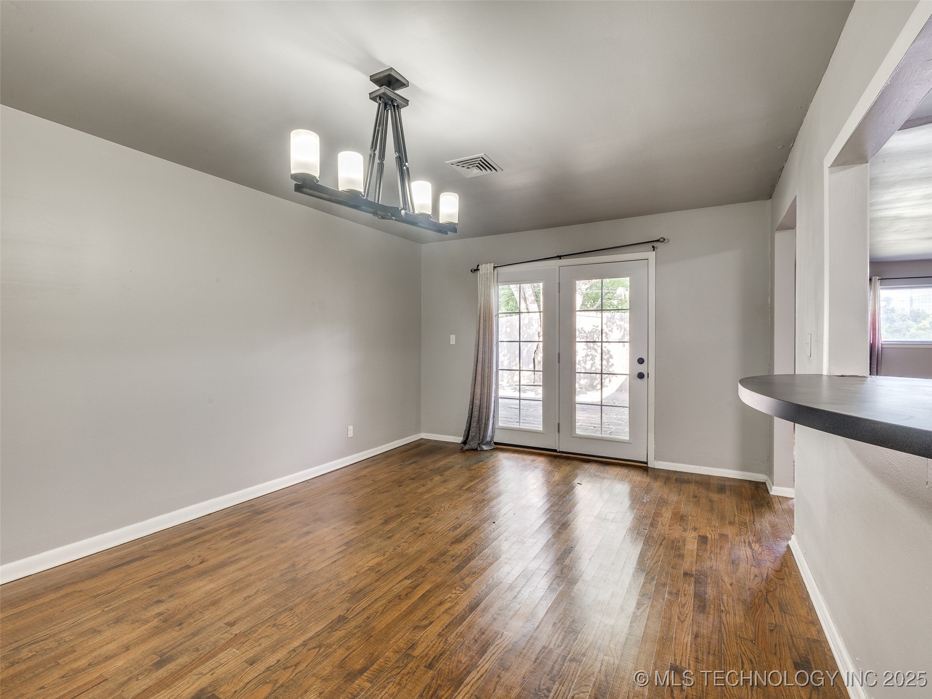 4803 E 46th Street Property Photo 19