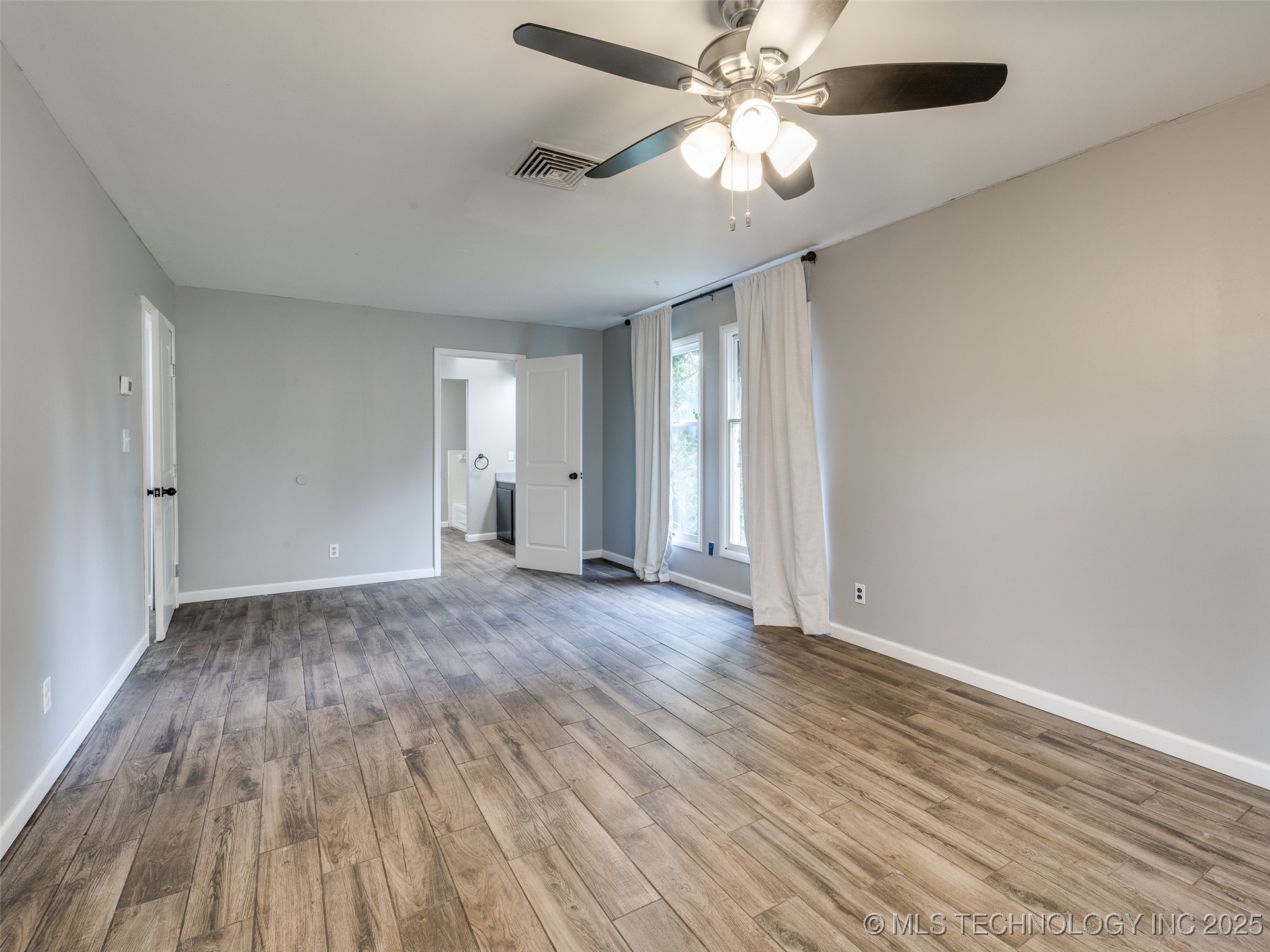 4803 E 46th Street Property Photo 22