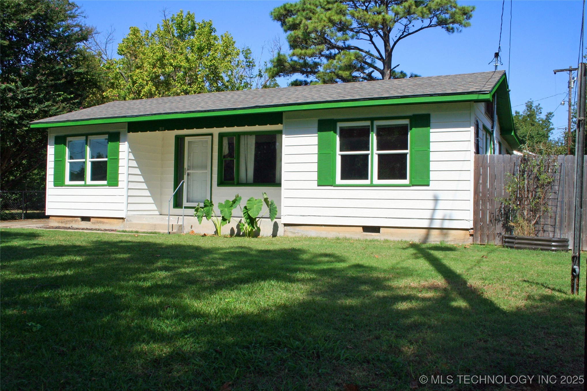 511 7th Se Property Photo 1