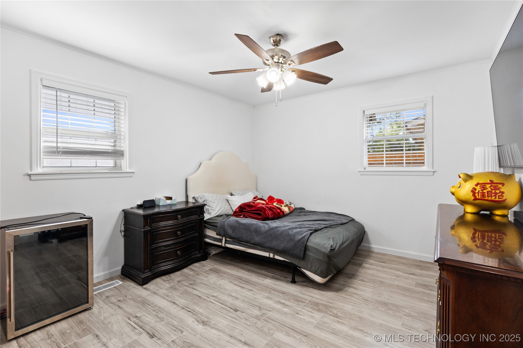 405 N B Avenue Property Photo 10