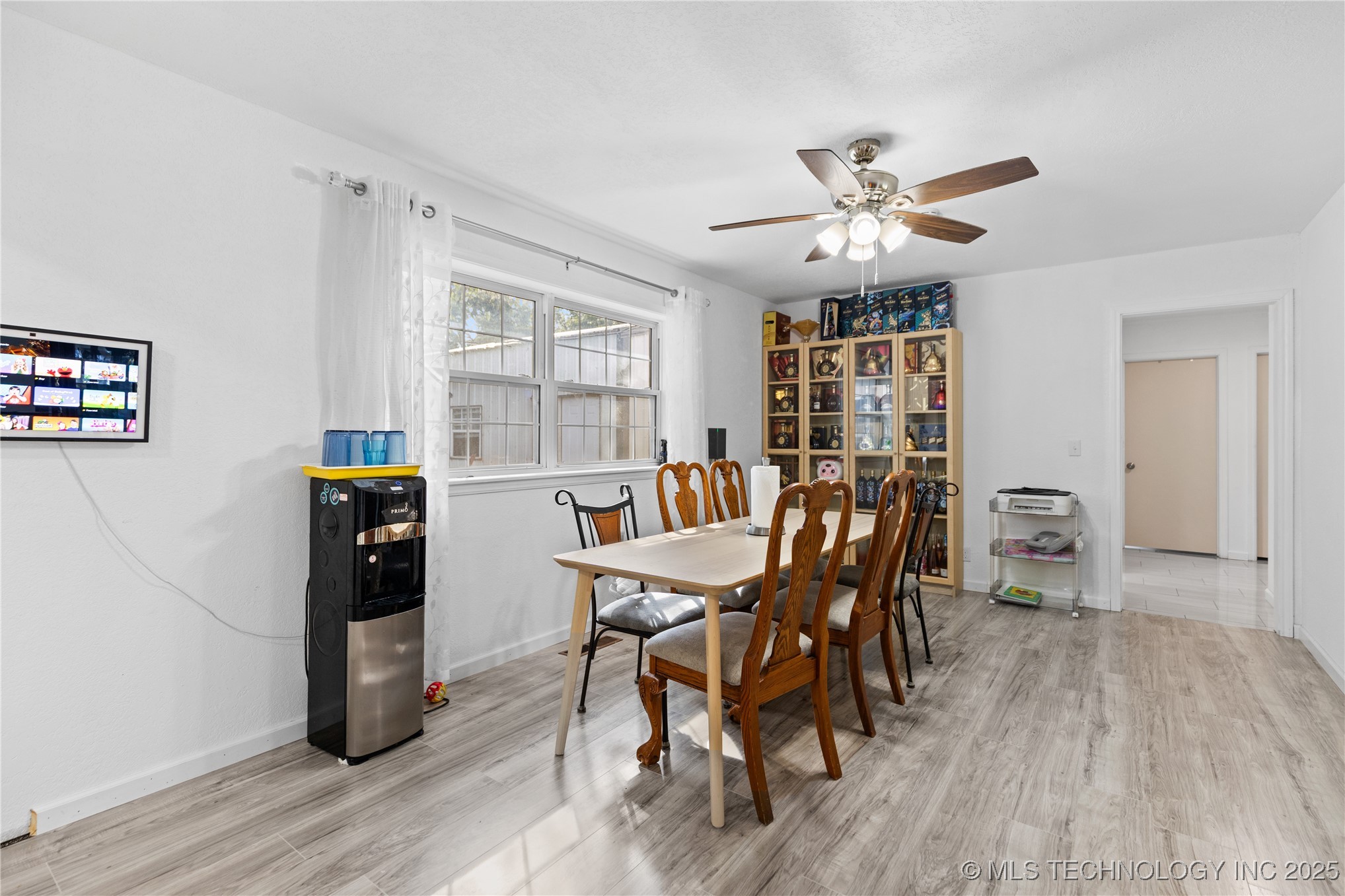 405 N B Avenue Property Photo 12